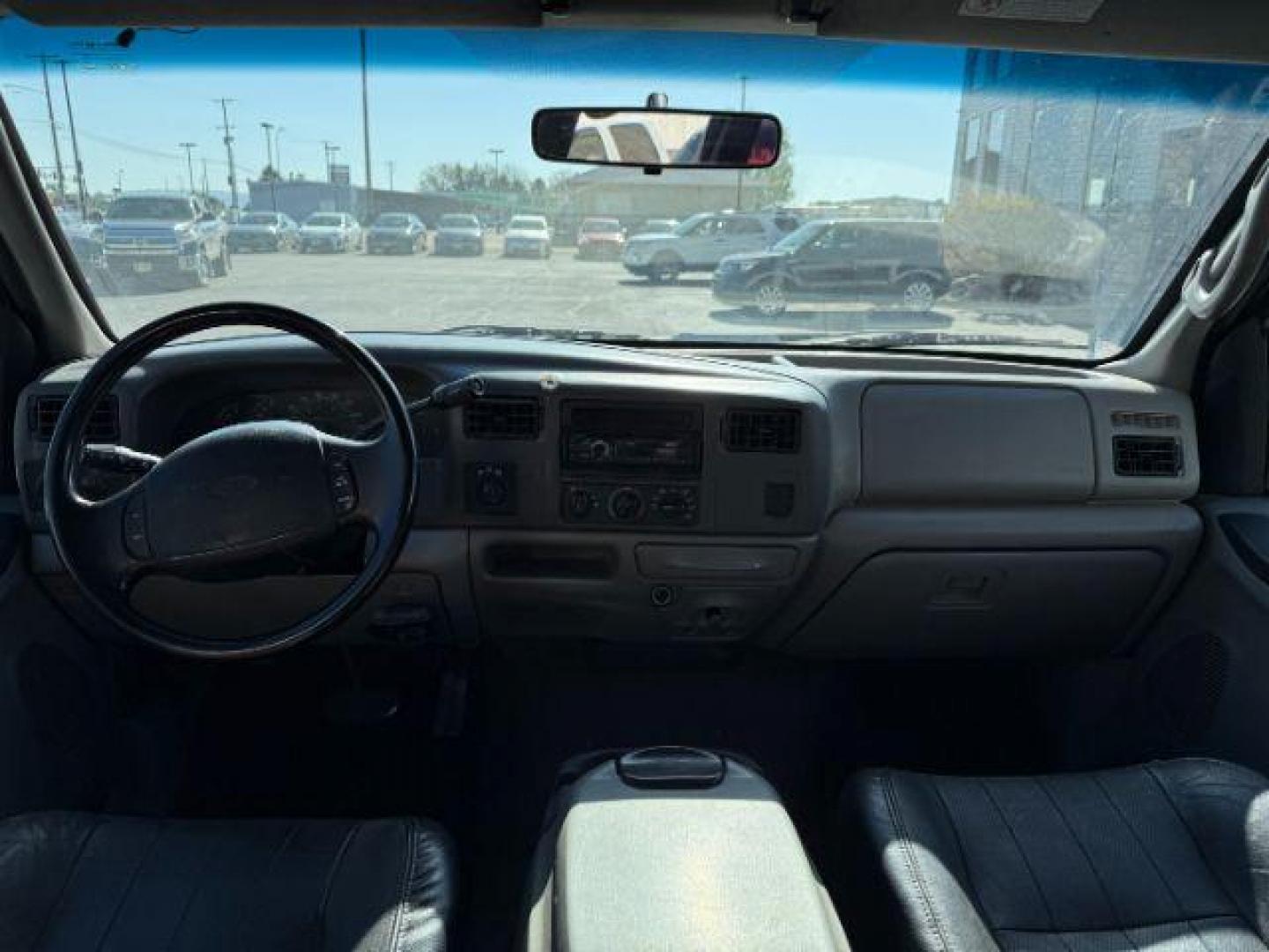 2000 GRAY /LEATHER Ford F-350 LARIAT (3FTSW31F7YM) with an 7.3L POWER STROKE engine, AUTOMATIC transmission, located at 1235 N Woodruff Ave., Idaho Falls, 83401, (208) 523-1053, 43.507172, -112.000488 - Photo#9