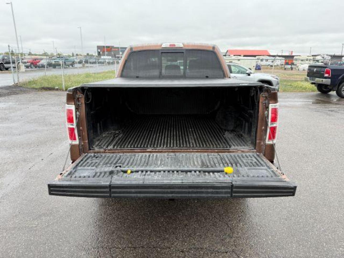 2012 Golden Bronze Metallic /Sienna Ford F-150 Platinum (1FTFW1ET2CF) with an EcoBoost 3.5L V-6 gasoline direct injection engine, AUTOMATIC transmission, located at 1235 N Woodruff Ave., Idaho Falls, 83401, (208) 523-1053, 43.507172, -112.000488 - At Timberline Auto, finding a great deal on your next vehicle is always easy! Our experienced sales staff's goal is to help find you the right vehicle at the right price! Our knowledgeable finance department has options for almost any credit score. We offer extended service contract options to prote - Photo#5
