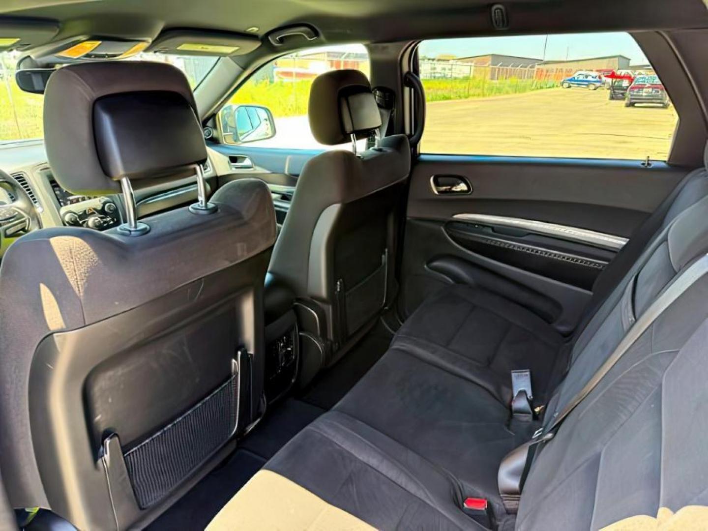 2019 Vice White /Black Dodge Durango (1C4RDJDG9KC) with an Pentastar 36L V-6 DOHC engine, Automatic transmission, located at 1175 N Woodruff Ave, Idaho Falls, ID, 83401, 43.506901, -111.999657 - At Timberline Auto, finding a great deal on your next vehicle is always easy! Our experienced sales staff's goal is to help find you the right vehicle at the right price! Our knowledgeable finance department has options for almost any credit score. We offer extended service contract options to prote - Photo#18