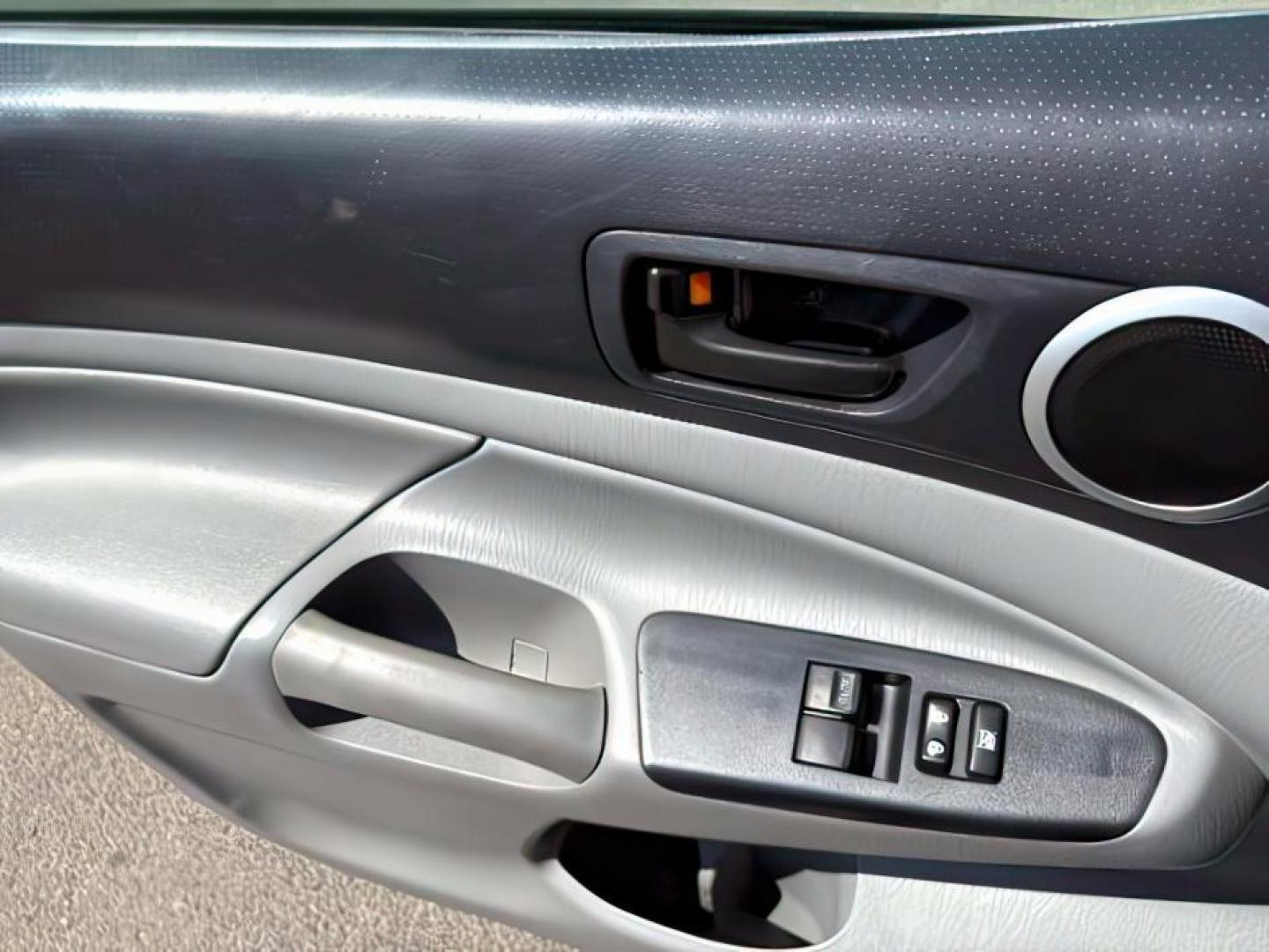 2013 Magnetic Gray Metallic /CLOTH Toyota Tacoma (5TFUU4EN9DX) with an 4L V-6 DOHC engine, Manual transmission, located at 1175 N Woodruff Ave, Idaho Falls, ID, 83401, 43.506901, -111.999657 - At Timberline Auto, finding a great deal on your next vehicle is always easy! Our experienced sales staff's goal is to help find you the right vehicle at the right price! Our knowledgeable finance department has options for almost any credit score. We offer extended service contract options to prote - Photo#17