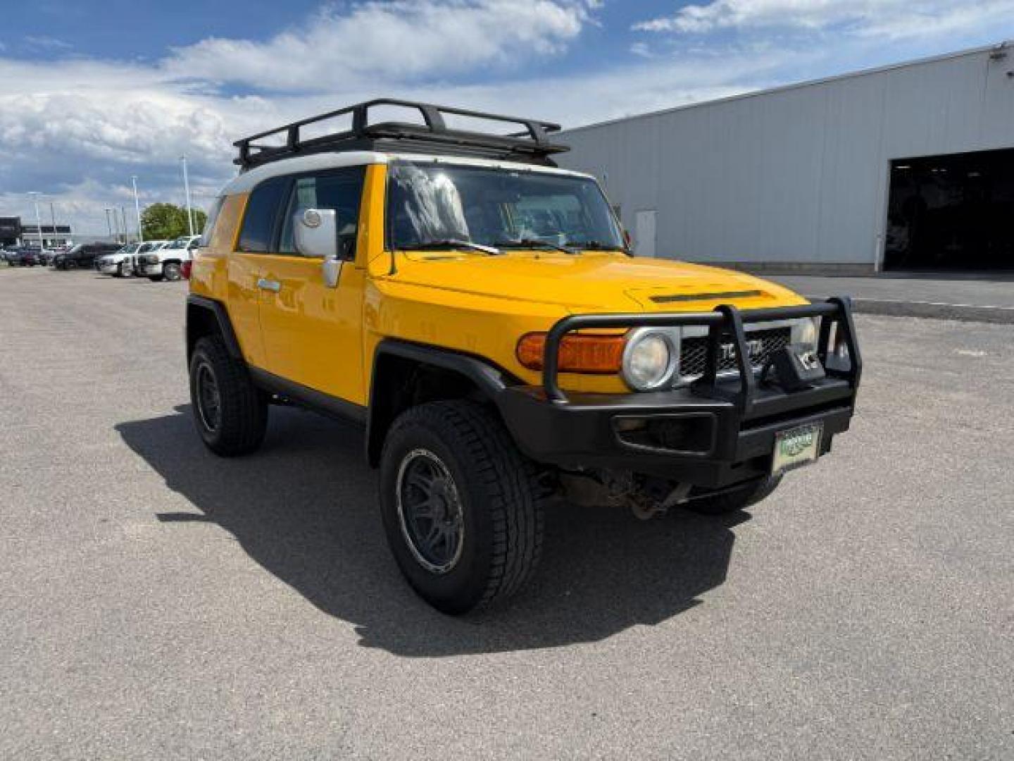 2008 YELLOW /CLOTH Toyota FJ Cruiser UTILITY (JTEBU11F48K) with an V6 4.0L engine, AUTOMATIC transmission, located at 1235 N Woodruff Ave., Idaho Falls, 83401, (208) 523-1053, 43.507172, -112.000488 - At Timberline Auto, finding a great deal on your next vehicle is always easy! Our experienced sales staff's goal is to help find you the right vehicle at the right price! Our knowledgeable finance department has options for almost any credit score. We offer extended service contract options to prote - Photo#7
