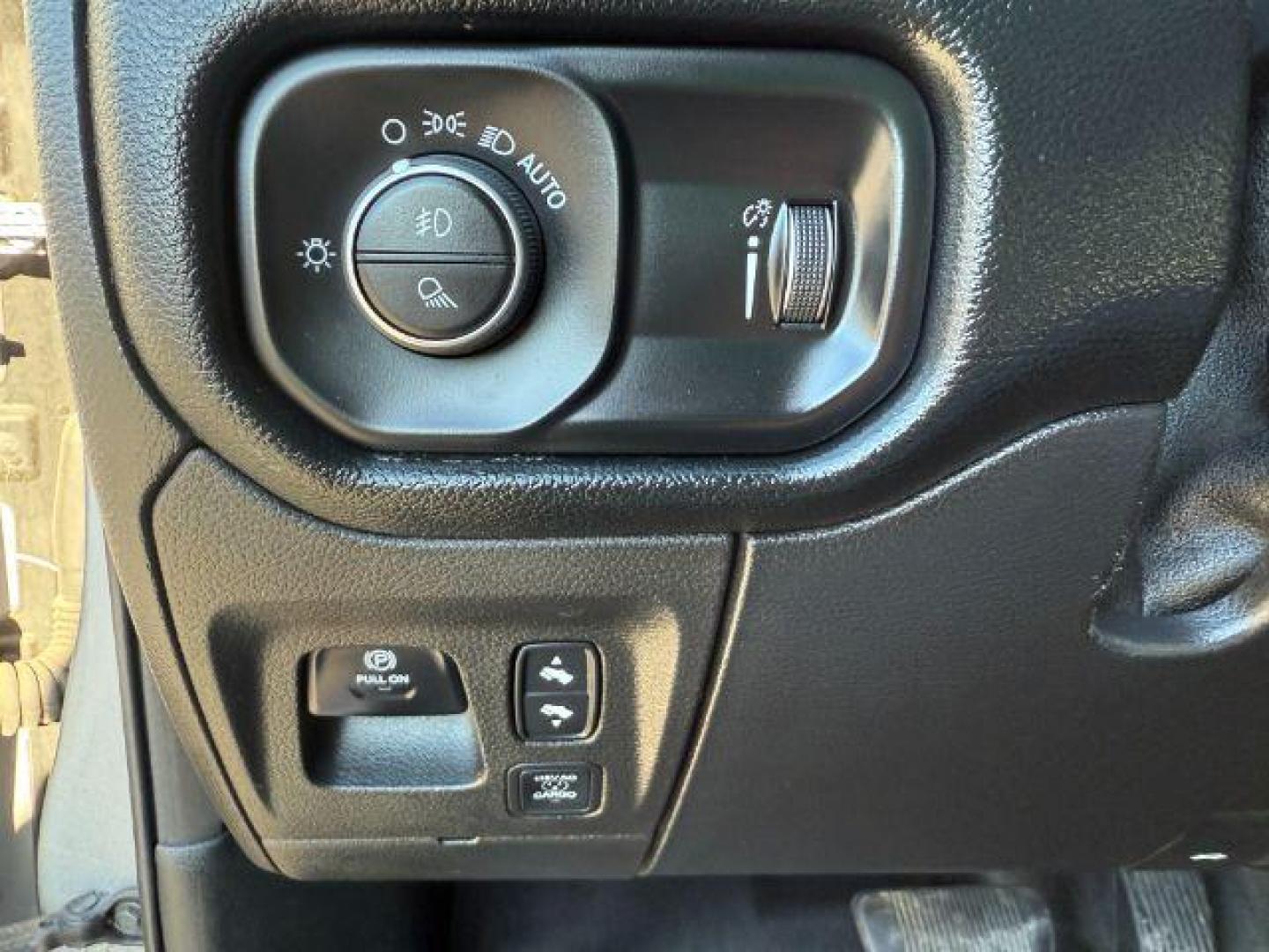 2020 GRAY /LEATHER Ram 1500 REBEL (1C6SRFLTOLN) with an 5.7 engine, AUTOMATIC transmission, located at 1235 N Woodruff Ave., Idaho Falls, 83401, (208) 523-1053, 43.507172, -112.000488 - At Timberline Auto, finding a great deal on your next vehicle is always easy! Our experienced sales staff's goal is to help find you the right vehicle at the right price! Our knowledgeable finance department has options for almost any credit score. We offer extended service contract options to prote - Photo#19