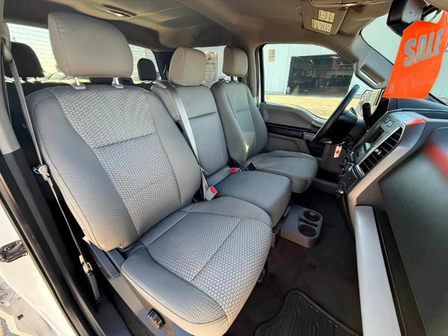 2016 Oxford White /GREY CLOTH Ford F-150 (1FTEW1EG9GK) with an 35 engine, Automatic transmission, located at 1175 N Woodruff Ave, Idaho Falls, ID, 83401, 43.506901, -111.999657 - At Timberline Auto, finding a great deal on your next vehicle is always easy! Our experienced sales staff's goal is to help find you the right vehicle at the right price! Our knowledgeable finance department has options for almost any credit score. We offer extended service contract options to prote - Photo#12