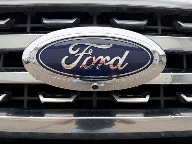 2024 Agate Black Metallic /Black Onyx Ford F-350 PLATINUM/TREMOR (1FT8W3BMXRE) with an Powerstroke 6.7L V-8 diesel direct injection engine, AUTOMATIC transmission, located at 1235 N Woodruff Ave., Idaho Falls, 83401, (208) 523-1053, 43.507172, -112.000488 - At Timberline Auto, finding a great deal on your next vehicle is always easy! Our experienced sales staff's goal is to help find you the right vehicle at the right price! Our knowledgeable finance department has options for almost any credit score. We offer extended service contract options to prote- Photo#37