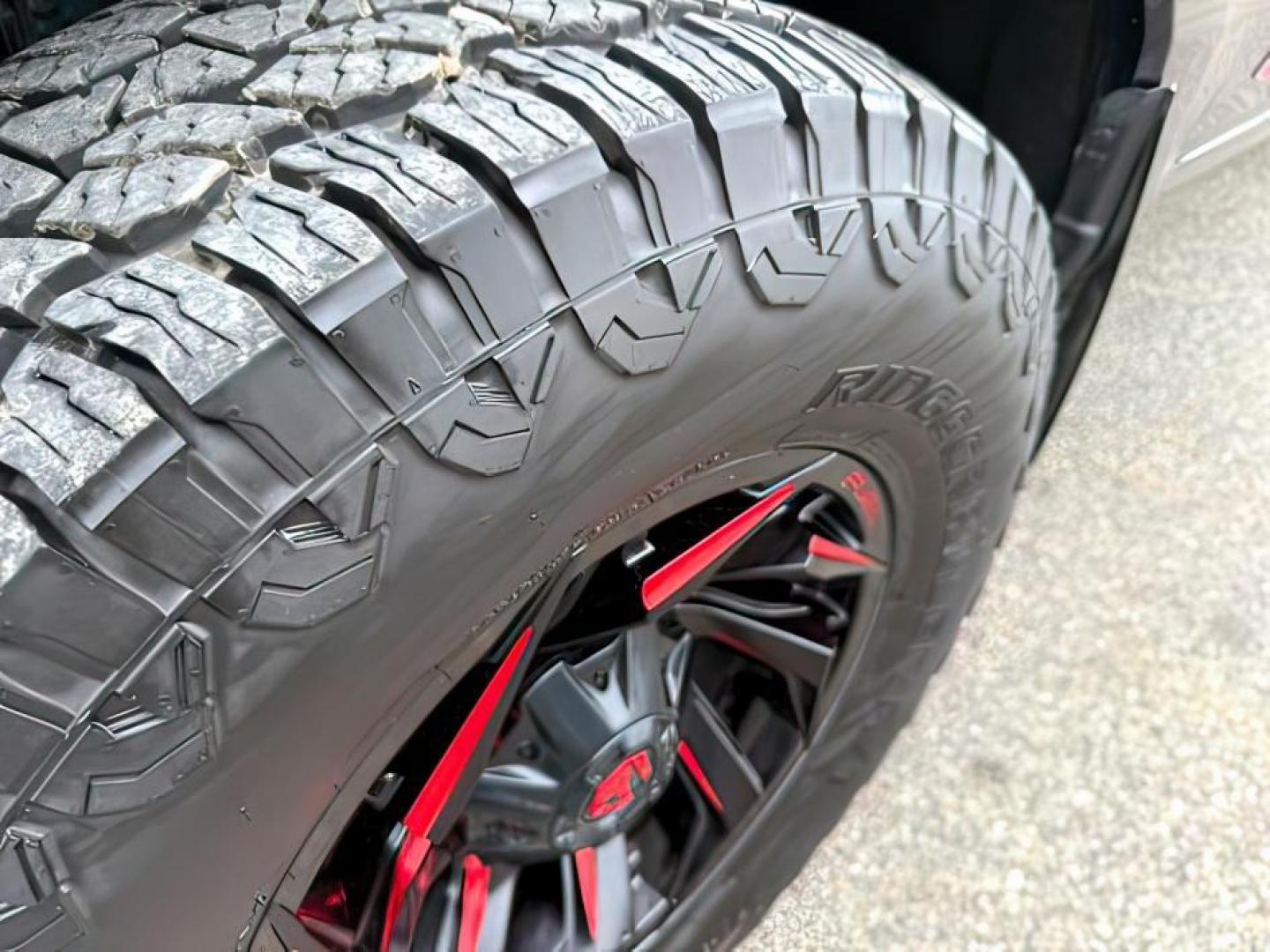 2024 Agate Black Metallic /Black Onyx Ford F-350 (1FT8W3BMXRE) with an Powerstroke 67L V-8 diesel direct injection engine, Automatic transmission, located at 1175 N Woodruff Ave, Idaho Falls, ID, 83401, 43.506901, -111.999657 - At Timberline Auto, finding a great deal on your next vehicle is always easy! Our experienced sales staff's goal is to help find you the right vehicle at the right price! Our knowledgeable finance department has options for almost any credit score. We offer extended service contract options to prote - Photo#11