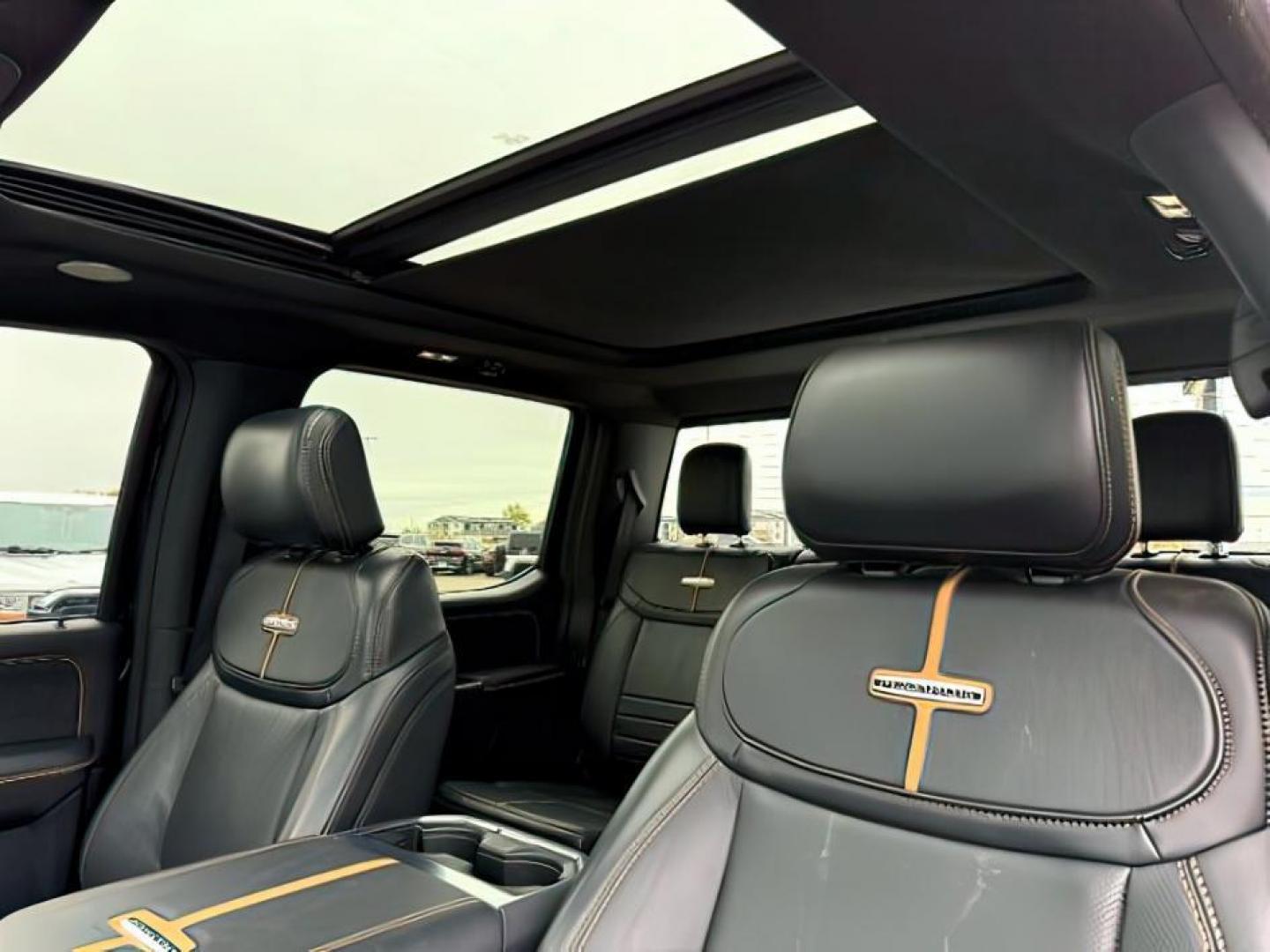 2024 Agate Black Metallic /Black Onyx Ford F-350 (1FT8W3BMXRE) with an Powerstroke 67L V-8 diesel direct injection engine, Automatic transmission, located at 1175 N Woodruff Ave, Idaho Falls, ID, 83401, 43.506901, -111.999657 - At Timberline Auto, finding a great deal on your next vehicle is always easy! Our experienced sales staff's goal is to help find you the right vehicle at the right price! Our knowledgeable finance department has options for almost any credit score. We offer extended service contract options to prote - Photo#22