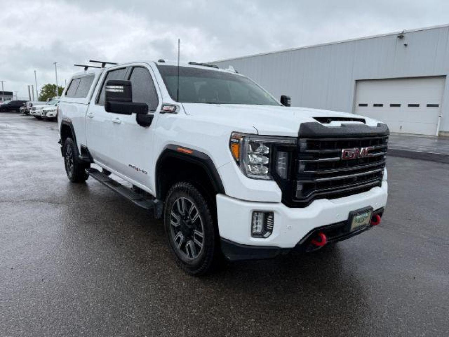 2020 Summit White /Jet Black w/Kalahari Accents GMC Sierra 2500HD 4WD Crew Cab Standard Bed AT4 (1GT49PEY8LF) with an Duramax 6.6L V-8 diesel direct injection engine, AUTOMATIC transmission, located at 1235 N Woodruff Ave., Idaho Falls, 83401, (208) 523-1053, 43.507172, -112.000488 - At Timberline Auto, finding a great deal on your next vehicle is always easy! Our experienced sales staff's goal is to help find you the right vehicle at the right price! Our knowledgeable finance department has options for almost any credit score. We offer extended service contract options to prote - Photo#7