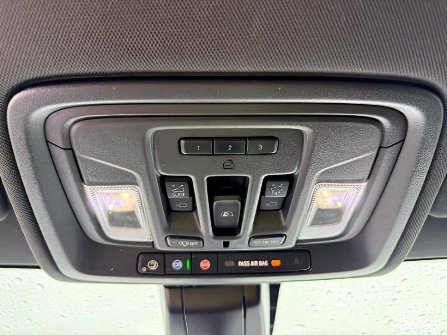 2020 Summit White /Jet Black w/Kalahari Accents GMC Sierra 2500HD 4WD Crew Cab Standard Bed AT4 (1GT49PEY8LF) with an Duramax 6.6L V-8 diesel direct injection engine, AUTOMATIC transmission, located at 1235 N Woodruff Ave., Idaho Falls, 83401, (208) 523-1053, 43.507172, -112.000488 - At Timberline Auto, finding a great deal on your next vehicle is always easy! Our experienced sales staff's goal is to help find you the right vehicle at the right price! Our knowledgeable finance department has options for almost any credit score. We offer extended service contract options to prote - Photo#15
