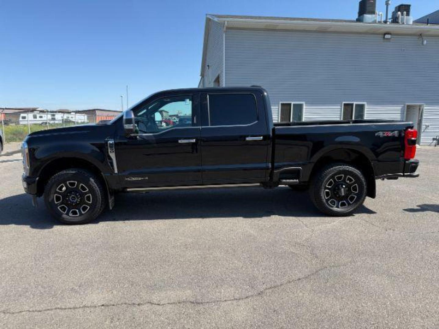 2024 Agate Black Metallic /Black Onyx Ford F-350 Platinum (1FT8W3BT7RE) with an Powerstroke 6.7L V-8 diesel direct injection engine, AUTOMATIC transmission, located at 1235 N Woodruff Ave., Idaho Falls, 83401, (208) 523-1053, 43.507172, -112.000488 - Photo#1