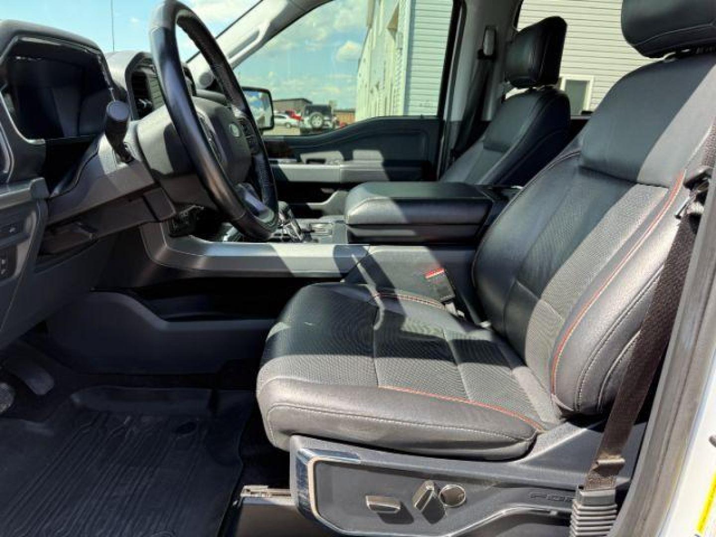2021 WHITE /BLACK Ford F-150 LARIAT (1FTFW1E80MK) with an 3.5L engine, AUTOMATIC transmission, located at 1235 N Woodruff Ave., Idaho Falls, 83401, (208) 523-1053, 43.507172, -112.000488 - At Timberline Auto, finding a great deal on your next vehicle is always easy! Our experienced sales staff's goal is to help find you the right vehicle at the right price! Our knowledgeable finance department has options for almost any credit score. We offer extended service contract options to prote - Photo#12
