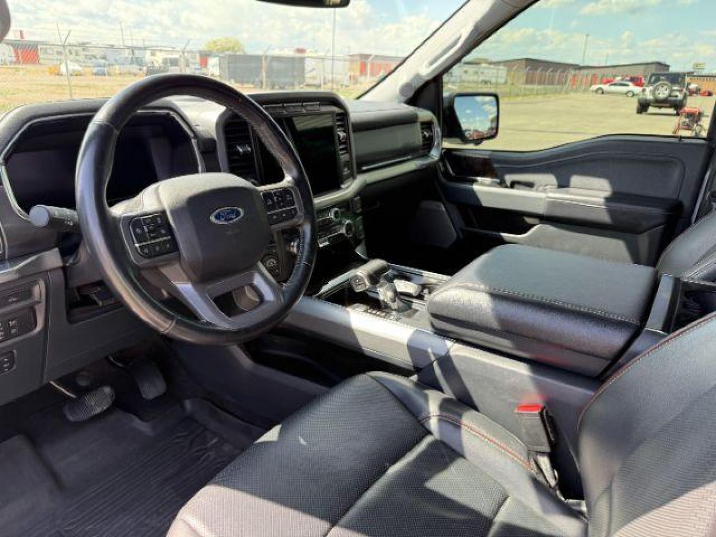 2021 WHITE /BLACK Ford F-150 LARIAT (1FTFW1E80MK) with an 3.5L engine, AUTOMATIC transmission, located at 1235 N Woodruff Ave., Idaho Falls, 83401, (208) 523-1053, 43.507172, -112.000488 - At Timberline Auto, finding a great deal on your next vehicle is always easy! Our experienced sales staff's goal is to help find you the right vehicle at the right price! Our knowledgeable finance department has options for almost any credit score. We offer extended service contract options to prote - Photo#13