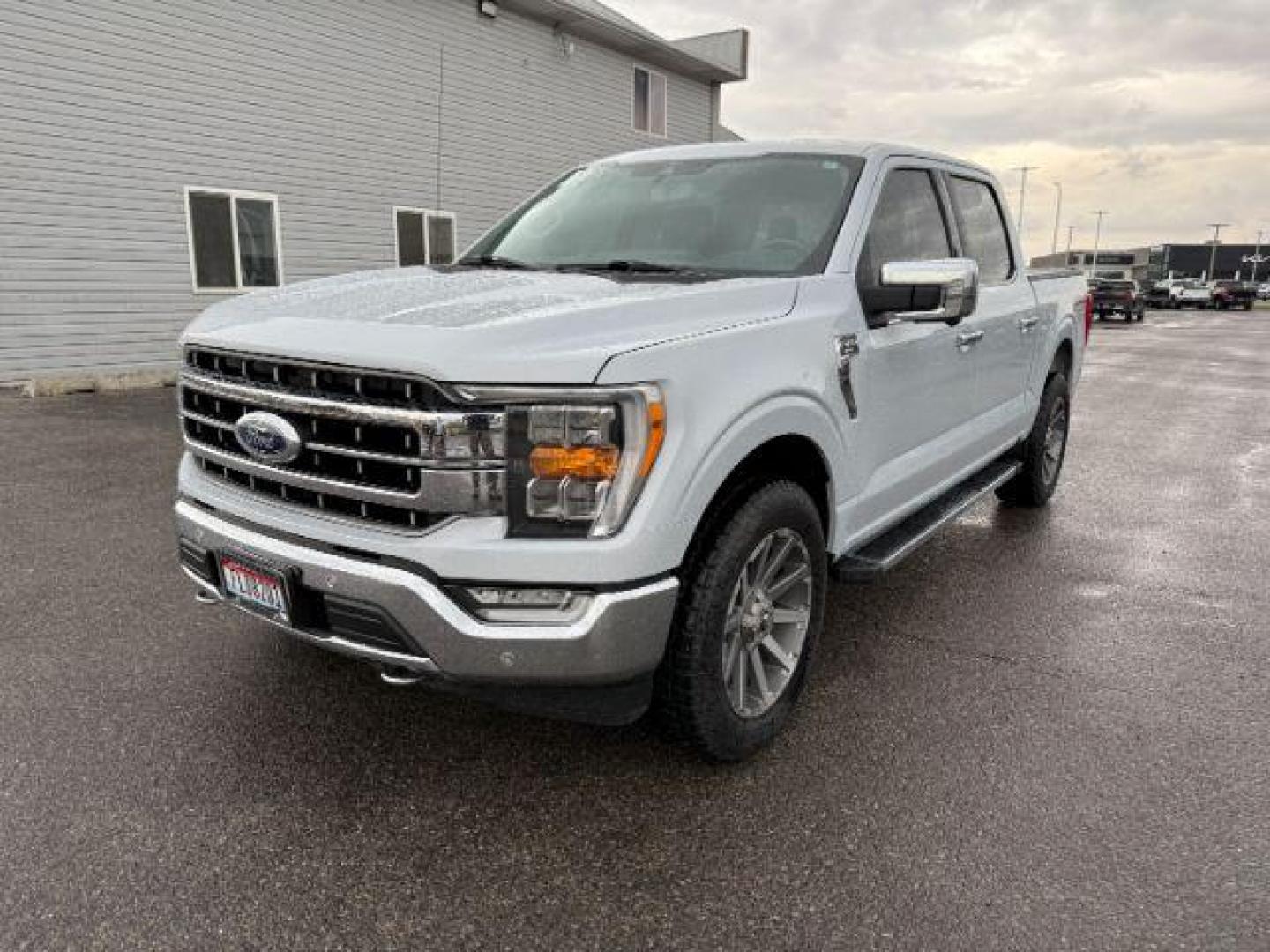 2021 WHITE /Black Ford F-150 (1FTFW1E80MK) with an EcoBoost 35L V-6 portdirect injection engine, Automatic transmission, located at 1175 N Woodruff Ave, Idaho Falls, ID, 83401, 43.506901, -111.999657 - At Timberline Auto, finding a great deal on your next vehicle is always easy! Our experienced sales staff's goal is to help find you the right vehicle at the right price! Our knowledgeable finance department has options for almost any credit score. We offer extended service contract options to prote - Photo#25