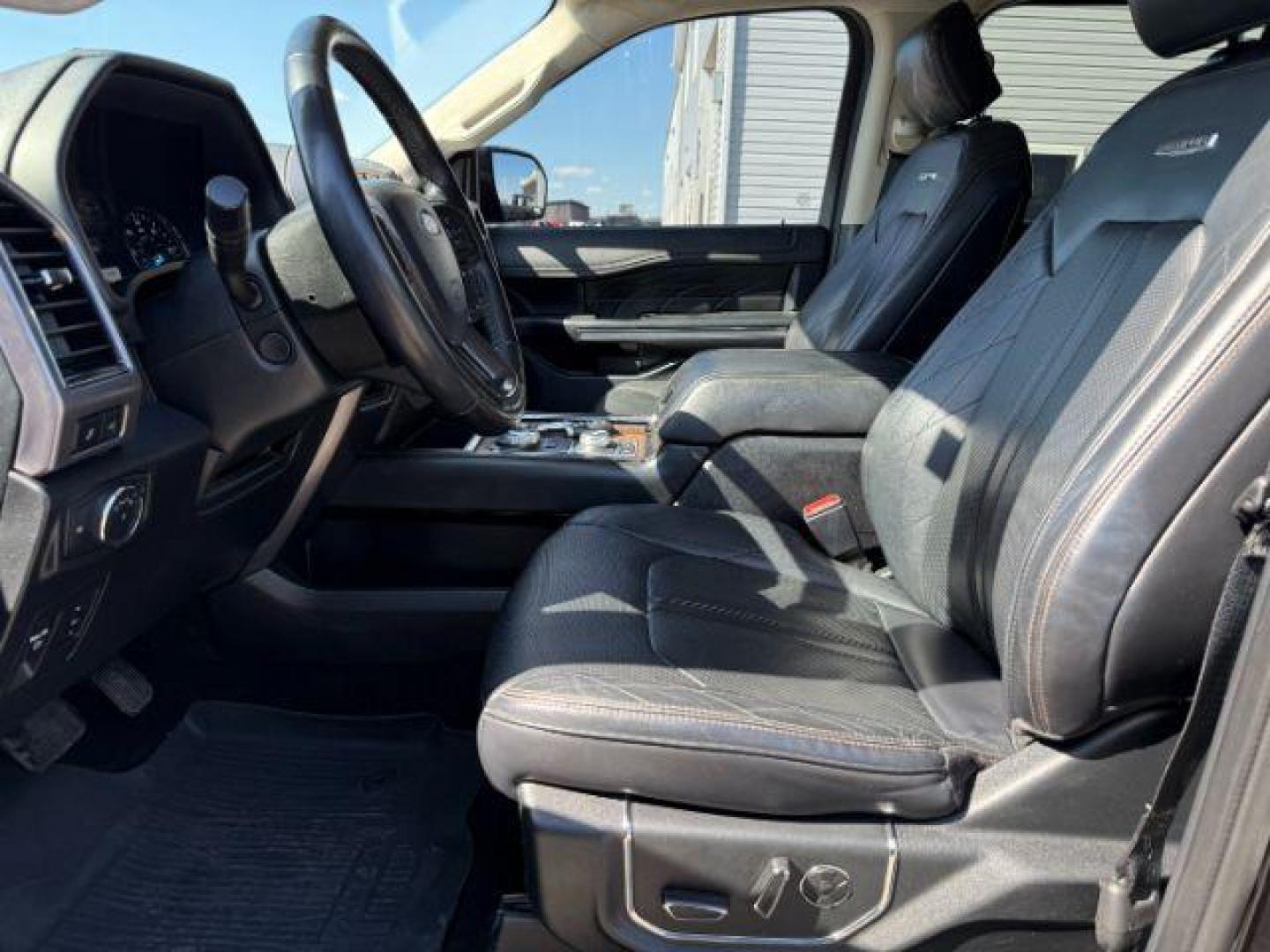 2019 BLACK /LEATHER Ford Expedition Platinum 4WD (1FMJU1MT0KE) with an 3.5L V6 DOHC 24V FFV engine, 6-Speed Automatic transmission, located at 1235 N Woodruff Ave., Idaho Falls, 83401, (208) 523-1053, 43.507172, -112.000488 - Photo#15