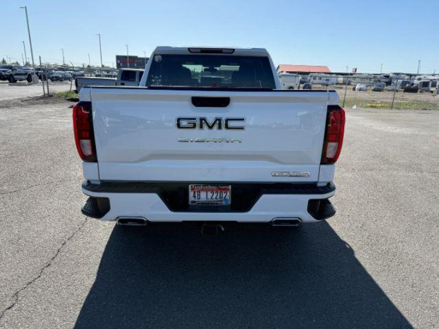 2021 Summit White /Jet Black GMC Sierra 1500 4WD Crew Cab Short Box Elevation (3GTU9CET8MG) with an Duramax 3L I-6 diesel direct injection engine, AUTOMATIC transmission, located at 1235 N Woodruff Ave., Idaho Falls, 83401, (208) 523-1053, 43.507172, -112.000488 - At Timberline Auto, finding a great deal on your next vehicle is always easy! Our experienced sales staff's goal is to help find you the right vehicle at the right price! Our knowledgeable finance department has options for almost any credit score. We offer extended service contract options to prote - Photo#3