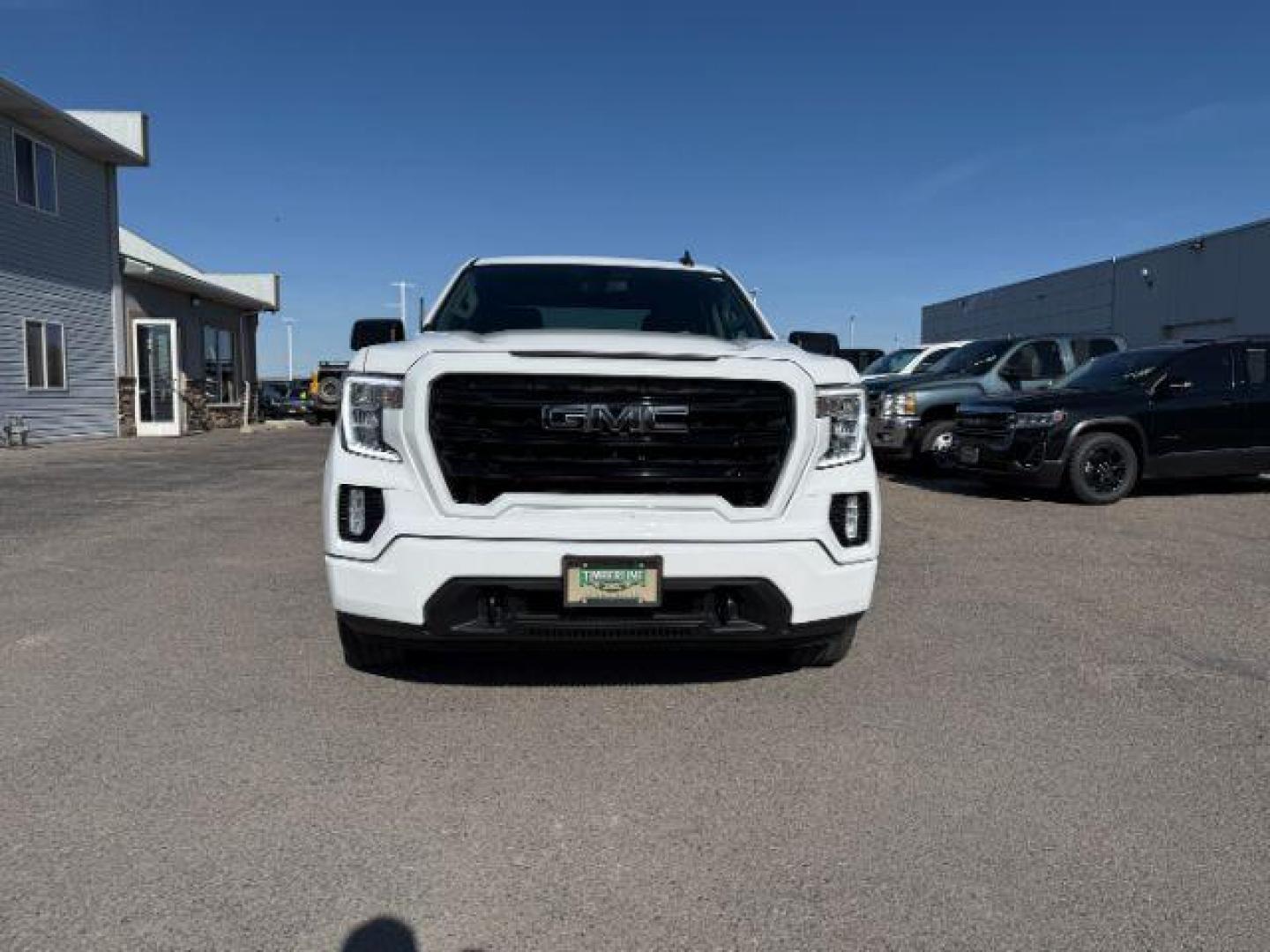 2021 Summit White /Jet Black GMC Sierra 1500 4WD Crew Cab Short Box Elevation (3GTU9CET8MG) with an Duramax 3L I-6 diesel direct injection engine, AUTOMATIC transmission, located at 1235 N Woodruff Ave., Idaho Falls, 83401, (208) 523-1053, 43.507172, -112.000488 - At Timberline Auto, finding a great deal on your next vehicle is always easy! Our experienced sales staff's goal is to help find you the right vehicle at the right price! Our knowledgeable finance department has options for almost any credit score. We offer extended service contract options to prote - Photo#9