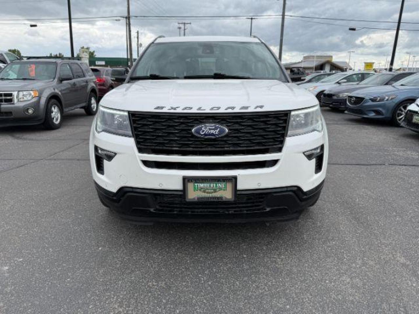 2019 WHITE /Ebony Black w/Red Accent Stitching Ford Explorer Sport (1FM5K8GT0KG) with an EcoBoost 3.5L V-6 gasoline direct injection engine, AUTOMATIC transmission, located at 1235 N Woodruff Ave., Idaho Falls, 83401, (208) 523-1053, 43.507172, -112.000488 - At Timberline Auto, finding a great deal on your next vehicle is always easy! Our experienced sales staff's goal is to help find you the right vehicle at the right price! Our knowledgeable finance department has options for almost any credit score. We offer extended service contract options to prote - Photo#9