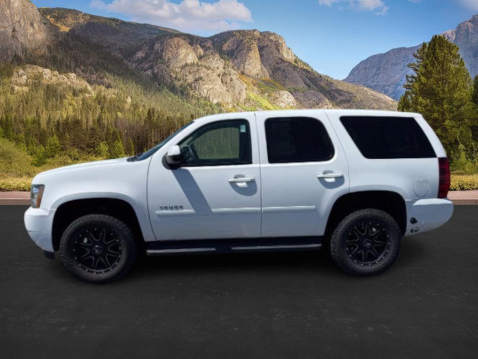 photo of 2009 Chevrolet Tahoe UNKNOWN