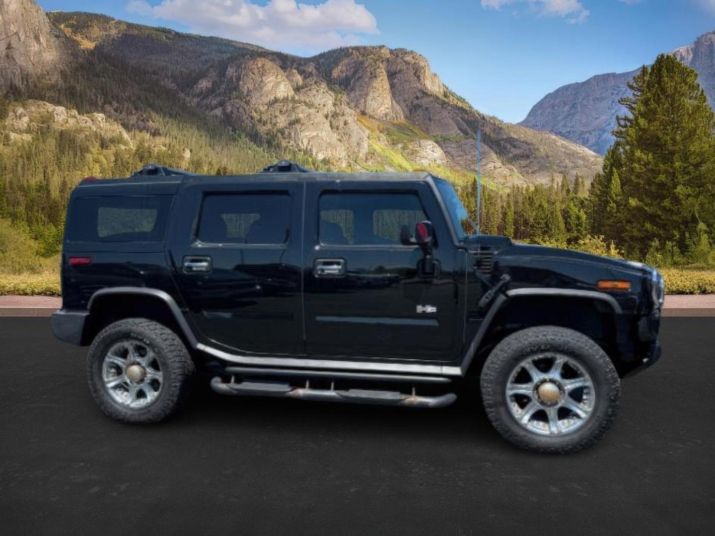2005 BLACK /LEATHER Hummer H2 SUV (5GRGN23U15H) with an 60 engine, Automatic transmission, located at 1175 N Woodruff Ave, Idaho Falls, ID, 83401, 43.506901, -111.999657 - At Timberline Auto, finding a great deal on your next vehicle is always easy! Our experienced sales staff's goal is to help find you the right vehicle at the right price! Our knowledgeable finance department has options for almost any credit score. We offer extended service contract options to prote - Photo#0