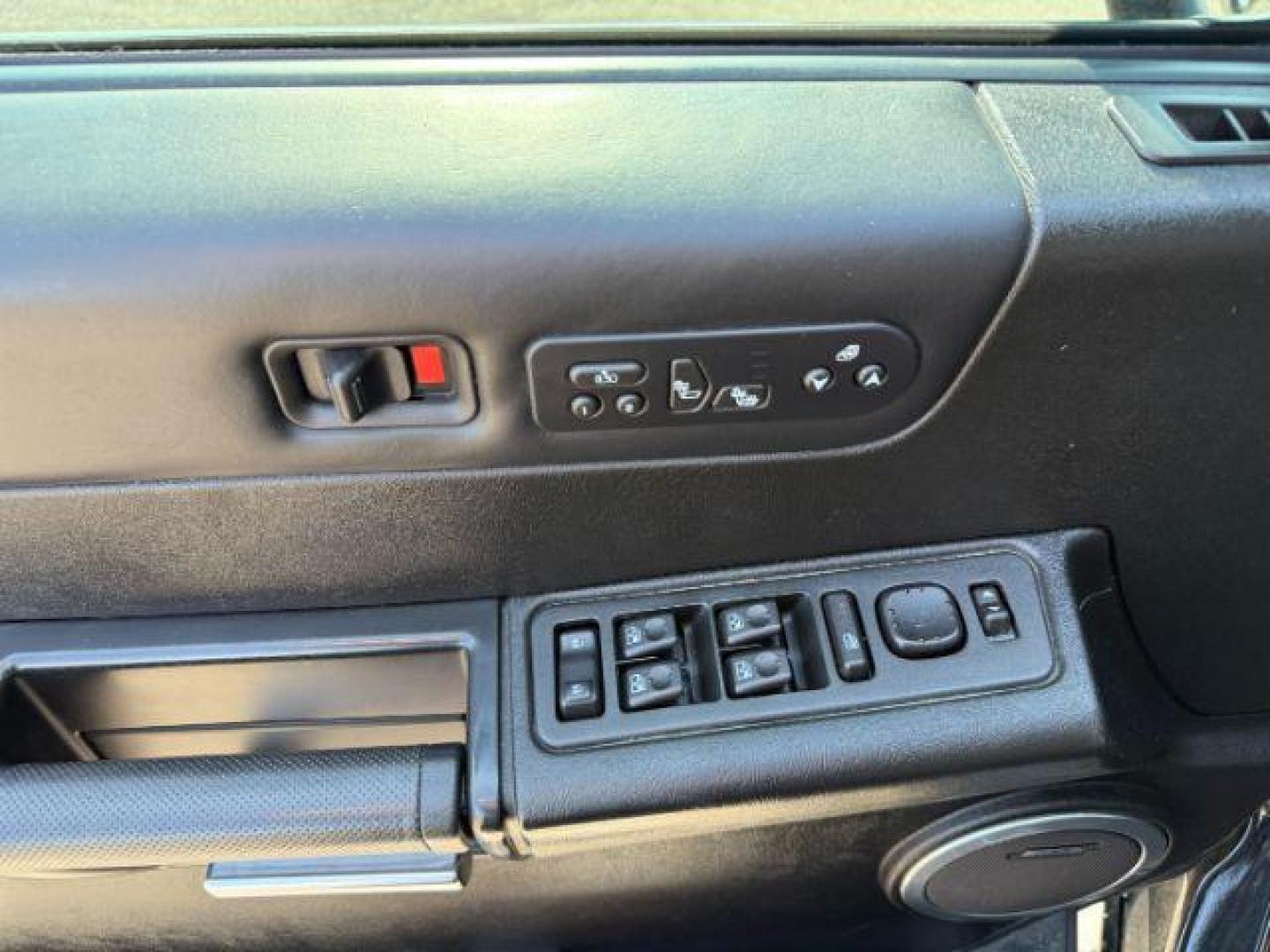 2005 BLACK /LEATHER Hummer H2 SUV (5GRGN23U15H) with an 60 engine, Automatic transmission, located at 1175 N Woodruff Ave, Idaho Falls, ID, 83401, 43.506901, -111.999657 - At Timberline Auto, finding a great deal on your next vehicle is always easy! Our experienced sales staff's goal is to help find you the right vehicle at the right price! Our knowledgeable finance department has options for almost any credit score. We offer extended service contract options to prote - Photo#16