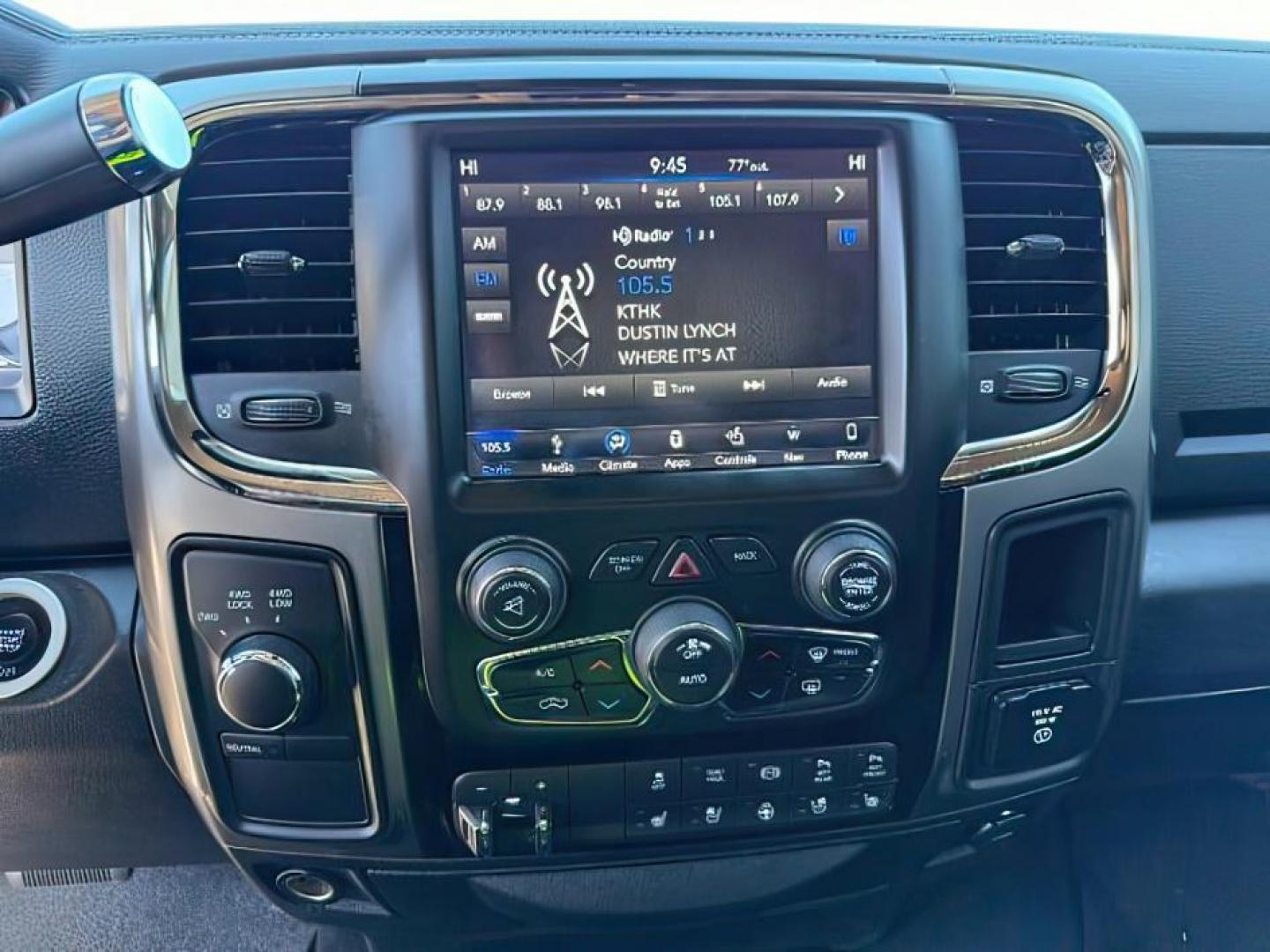 2018 BLACK /Black Ram 2500 Laramie Crew Cab 4x4 6'4 Box (3C6UR5FL3JG) with an 6.7 engine, AUTOMATIC transmission, located at 1235 N Woodruff Ave., Idaho Falls, 83401, (208) 523-1053, 43.507172, -112.000488 - At Timberline Auto, finding a great deal on your next vehicle is always easy! Our experienced sales staff's goal is to help find you the right vehicle at the right price! Our knowledgeable finance department has options for almost any credit score. We offer extended service contract options to prote - Photo#14