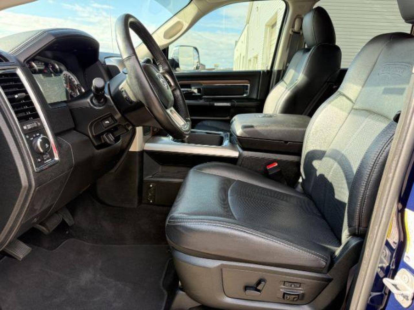 2018 True Blue Pearlcoat /Black Ram 2500 Laramie Crew Cab 4x4 6'4 Box (3C6UR5FJ9JG) with an HEMI 6.4L V-8 VVT variable valve control engine, AUTOMATIC transmission, located at 1235 N Woodruff Ave., Idaho Falls, 83401, (208) 523-1053, 43.507172, -112.000488 - At Timberline Auto, finding a great deal on your next vehicle is always easy! Our experienced sales staff's goal is to help find you the right vehicle at the right price! Our knowledgeable finance department has options for almost any credit score. We offer extended service contract options to prote - Photo#34