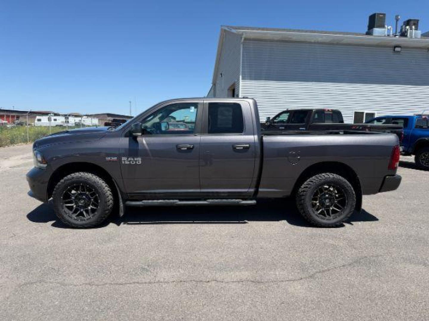 2017 GRAY /SPORT RAM 1500 SPORT (1C6RR7HT1HS) with an 5.7 engine, AUTOMATIC transmission, located at 1235 N Woodruff Ave., Idaho Falls, 83401, (208) 523-1053, 43.507172, -112.000488 - At Timberline Auto, finding a great deal on your next vehicle is always easy! Our experienced sales staff's goal is to help find you the right vehicle at the right price! Our knowledgeable finance department has options for almost any credit score. We offer extended service contract options to prote - Photo#23