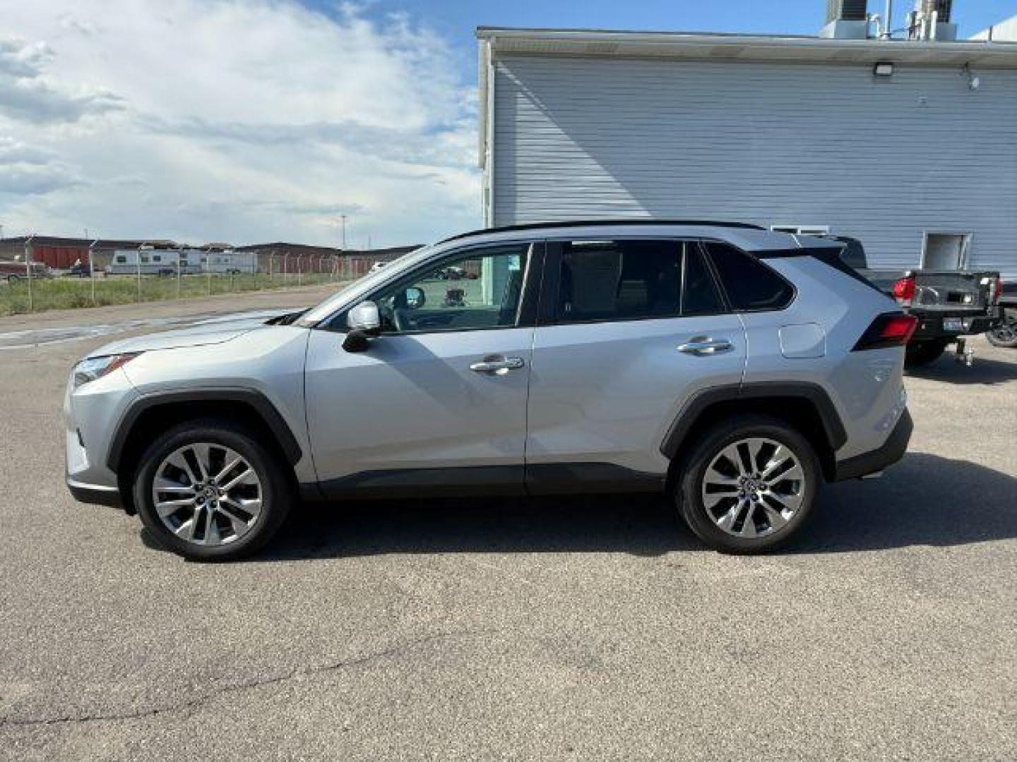 2022 Silver Sky Metallic /Black Toyota RAV4 Limited (2T3N1RFV8NW) with an Dynamic Force 2.5L I-4 port/direct injection engine, AUTOMATIC transmission, located at 1235 N Woodruff Ave., Idaho Falls, 83401, (208) 523-1053, 43.507172, -112.000488 - At Timberline Auto, finding a great deal on your next vehicle is always easy! Our experienced sales staff's goal is to help find you the right vehicle at the right price! Our knowledgeable finance department has options for almost any credit score. We offer extended service contract options to prote - Photo#1