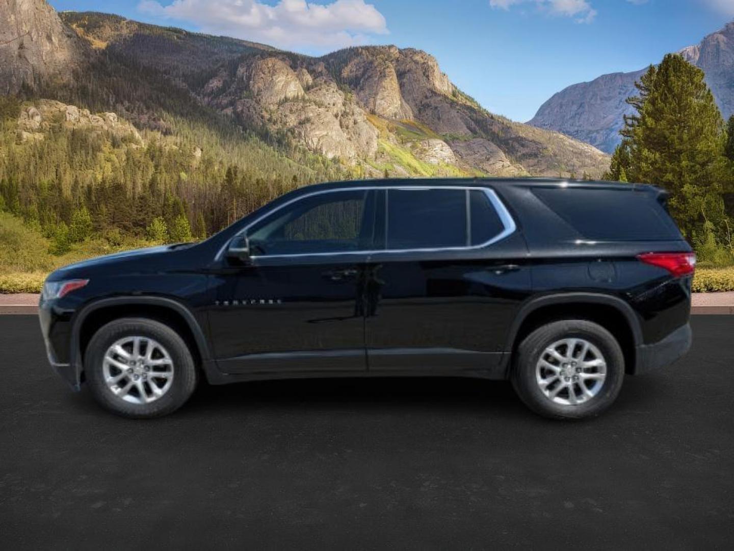 2021 Mosaic Black Metallic /Jet Black Chevrolet Traverse AWD 2FL (1GNEVMKW9MJ) with an 3.6L V-6 gasoline direct injection engine, AUTOMATIC transmission, located at 1235 N Woodruff Ave., Idaho Falls, 83401, (208) 523-1053, 43.507172, -112.000488 - At Timberline Auto, finding a great deal on your next vehicle is always easy! Our experienced sales staff's goal is to help find you the right vehicle at the right price! Our knowledgeable finance department has options for almost any credit score. We offer extended service contract options to prote - Photo#1