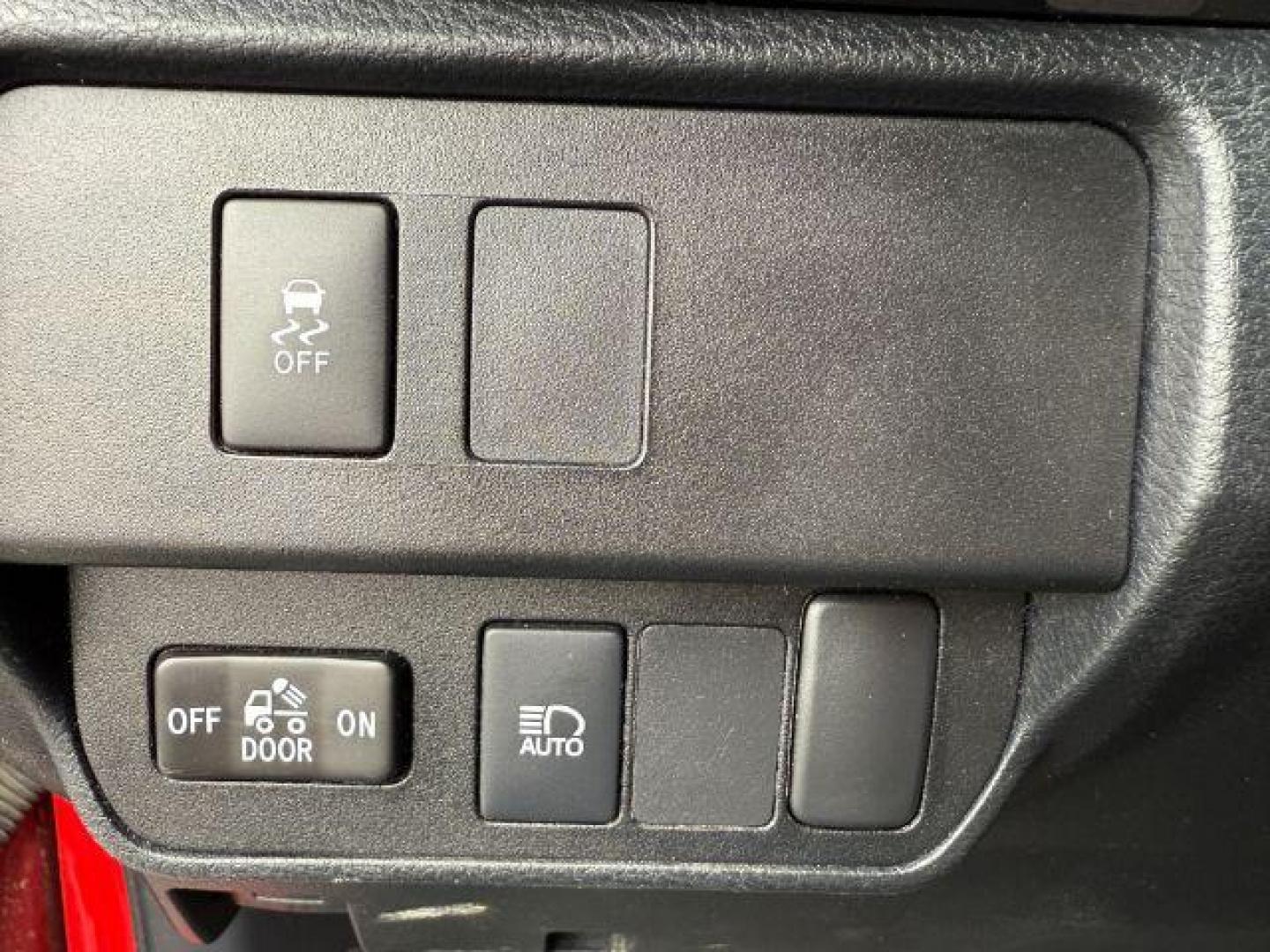 2020 Barcelona Red Metallic /Cement Toyota Tacoma SR5 V6 (3TMDZ5BN1LM) with an 3.5L V-6 port/direct injection engine, AUTOMATIC transmission, located at 1235 N Woodruff Ave., Idaho Falls, 83401, (208) 523-1053, 43.507172, -112.000488 - At Timberline Auto, finding a great deal on your next vehicle is always easy! Our experienced sales staff's goal is to help find you the right vehicle at the right price! Our knowledgeable finance department has options for almost any credit score. We offer extended service contract options to prote - Photo#16