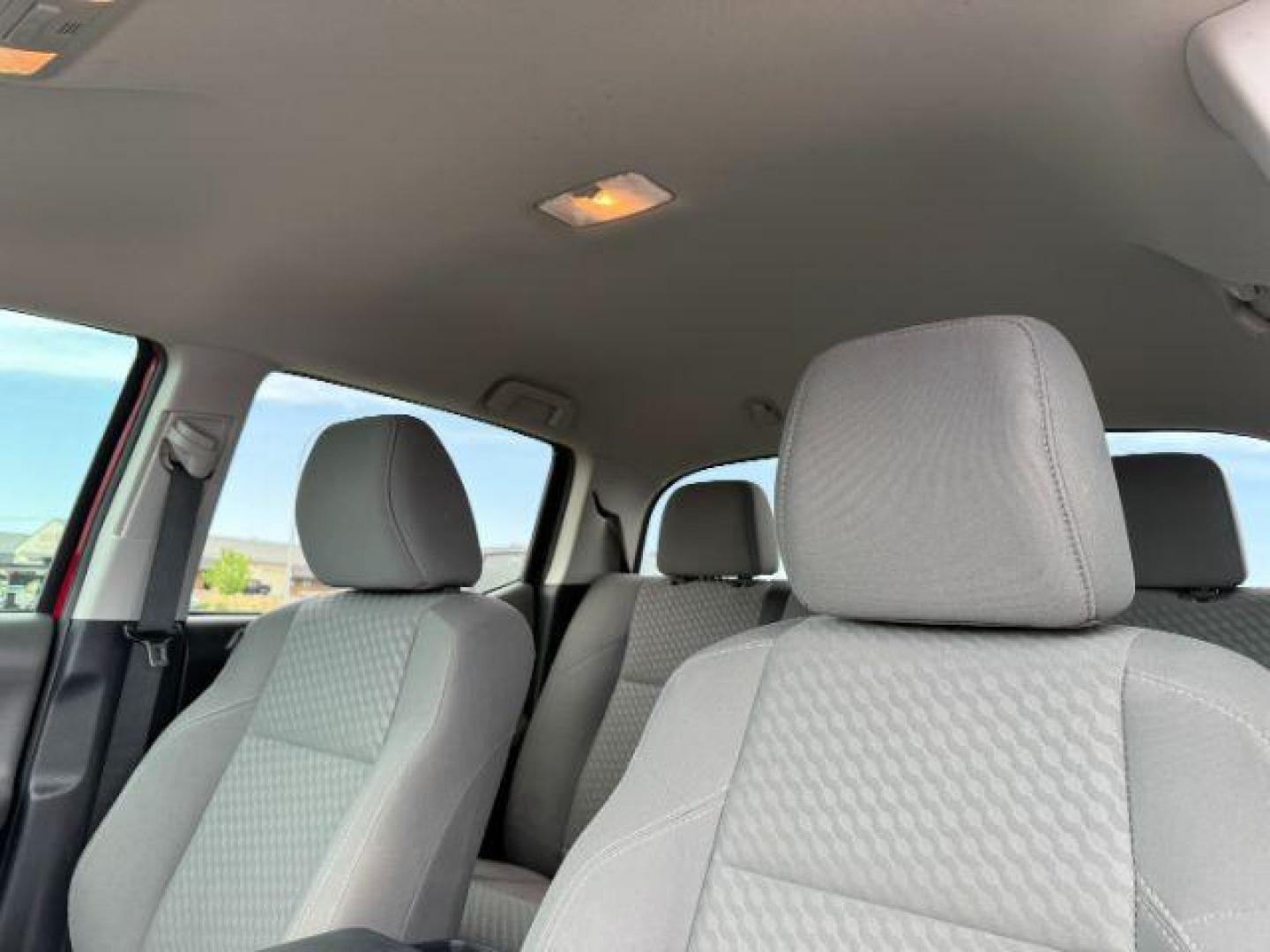 2020 Barcelona Red Metallic /Cement Toyota Tacoma SR5 V6 (3TMDZ5BN1LM) with an 3.5L V-6 port/direct injection engine, AUTOMATIC transmission, located at 1235 N Woodruff Ave., Idaho Falls, 83401, (208) 523-1053, 43.507172, -112.000488 - At Timberline Auto, finding a great deal on your next vehicle is always easy! Our experienced sales staff's goal is to help find you the right vehicle at the right price! Our knowledgeable finance department has options for almost any credit score. We offer extended service contract options to prote - Photo#17
