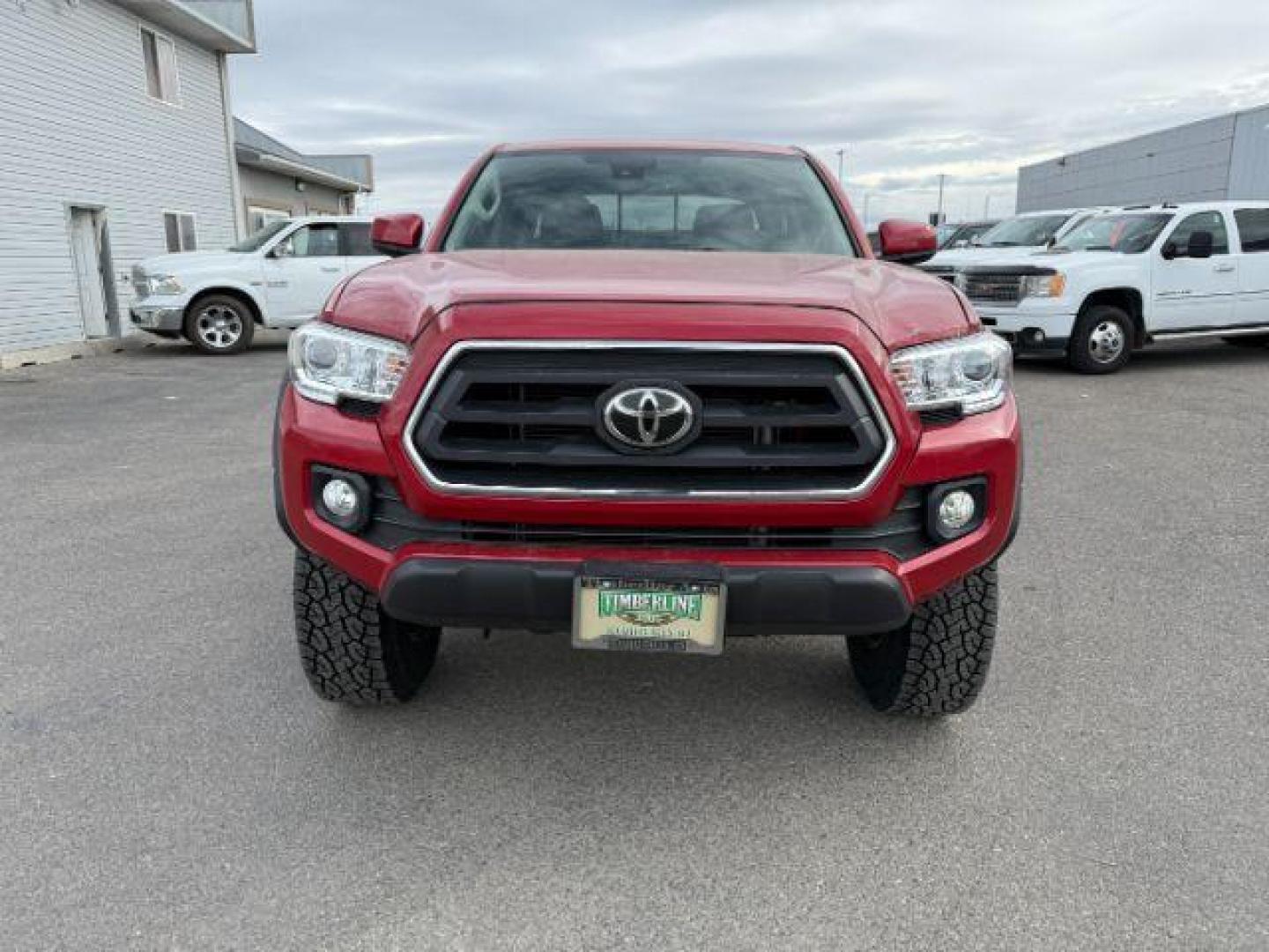 2020 Barcelona Red Metallic /Cement Toyota Tacoma SR5 V6 (3TMDZ5BN1LM) with an 3.5L V-6 port/direct injection engine, AUTOMATIC transmission, located at 1235 N Woodruff Ave., Idaho Falls, 83401, (208) 523-1053, 43.507172, -112.000488 - At Timberline Auto, finding a great deal on your next vehicle is always easy! Our experienced sales staff's goal is to help find you the right vehicle at the right price! Our knowledgeable finance department has options for almost any credit score. We offer extended service contract options to prote - Photo#31