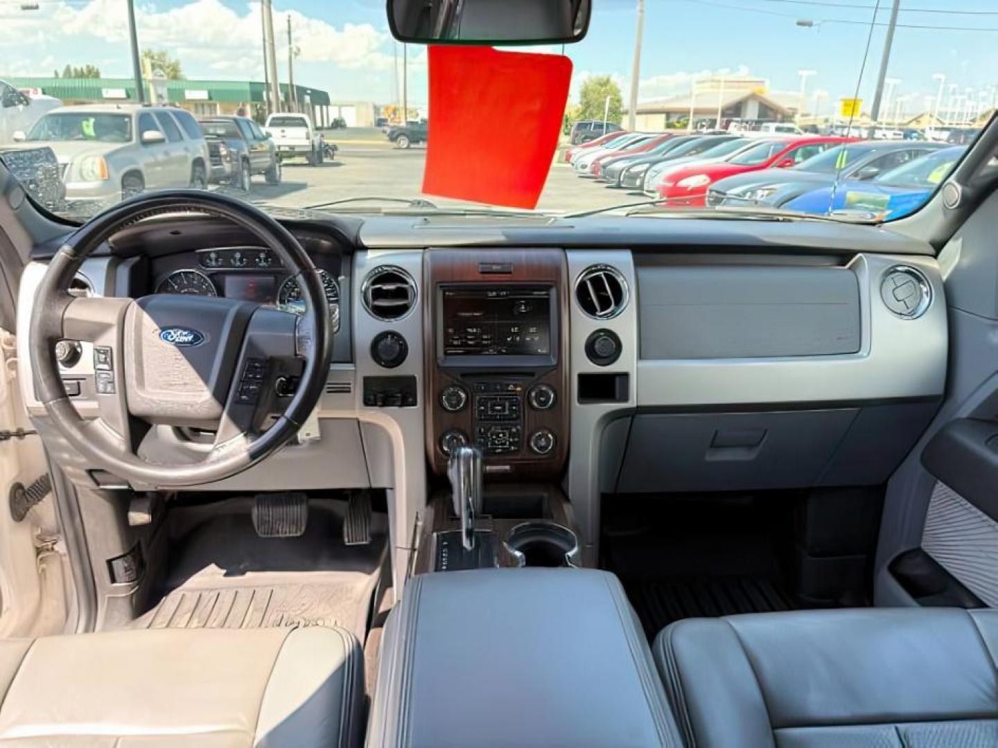 2013 Oxford White /Black Ford F-150 (1FTFW1ET3DK) with an EcoBoost 35L V-6 gasoline direct injection engine, Automatic transmission, located at 1175 N Woodruff Ave, Idaho Falls, ID, 83401, 43.506901, -111.999657 - At Timberline Auto, finding a great deal on your next vehicle is always easy! Our experienced sales staff's goal is to help find you the right vehicle at the right price! Our knowledgeable finance department has options for almost any credit score. We offer extended service contract options to prote - Photo#17