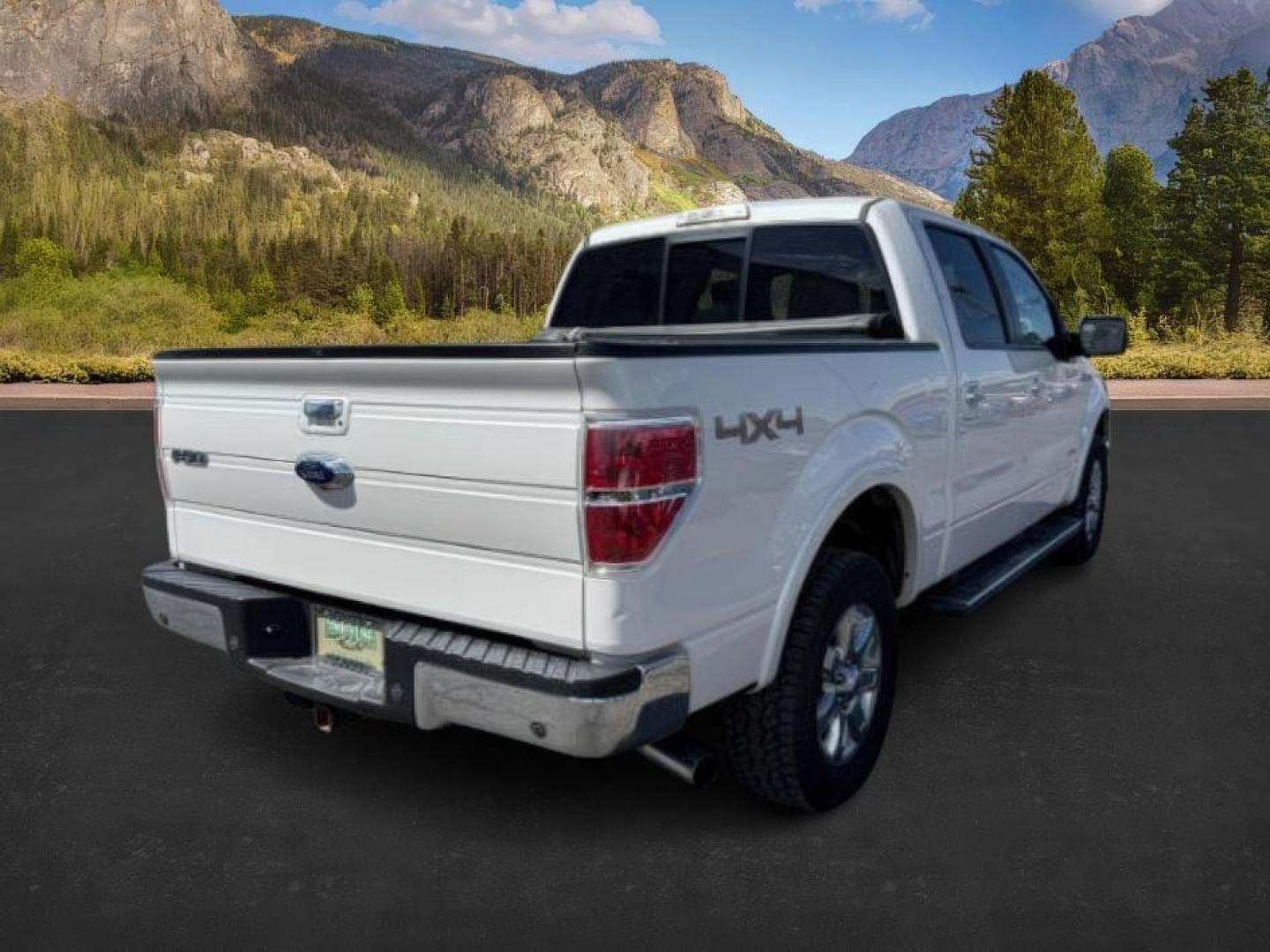 2013 Oxford White /Black Ford F-150 (1FTFW1ET3DK) with an EcoBoost 35L V-6 gasoline direct injection engine, Automatic transmission, located at 1175 N Woodruff Ave, Idaho Falls, ID, 83401, 43.506901, -111.999657 - At Timberline Auto, finding a great deal on your next vehicle is always easy! Our experienced sales staff's goal is to help find you the right vehicle at the right price! Our knowledgeable finance department has options for almost any credit score. We offer extended service contract options to prote - Photo#5