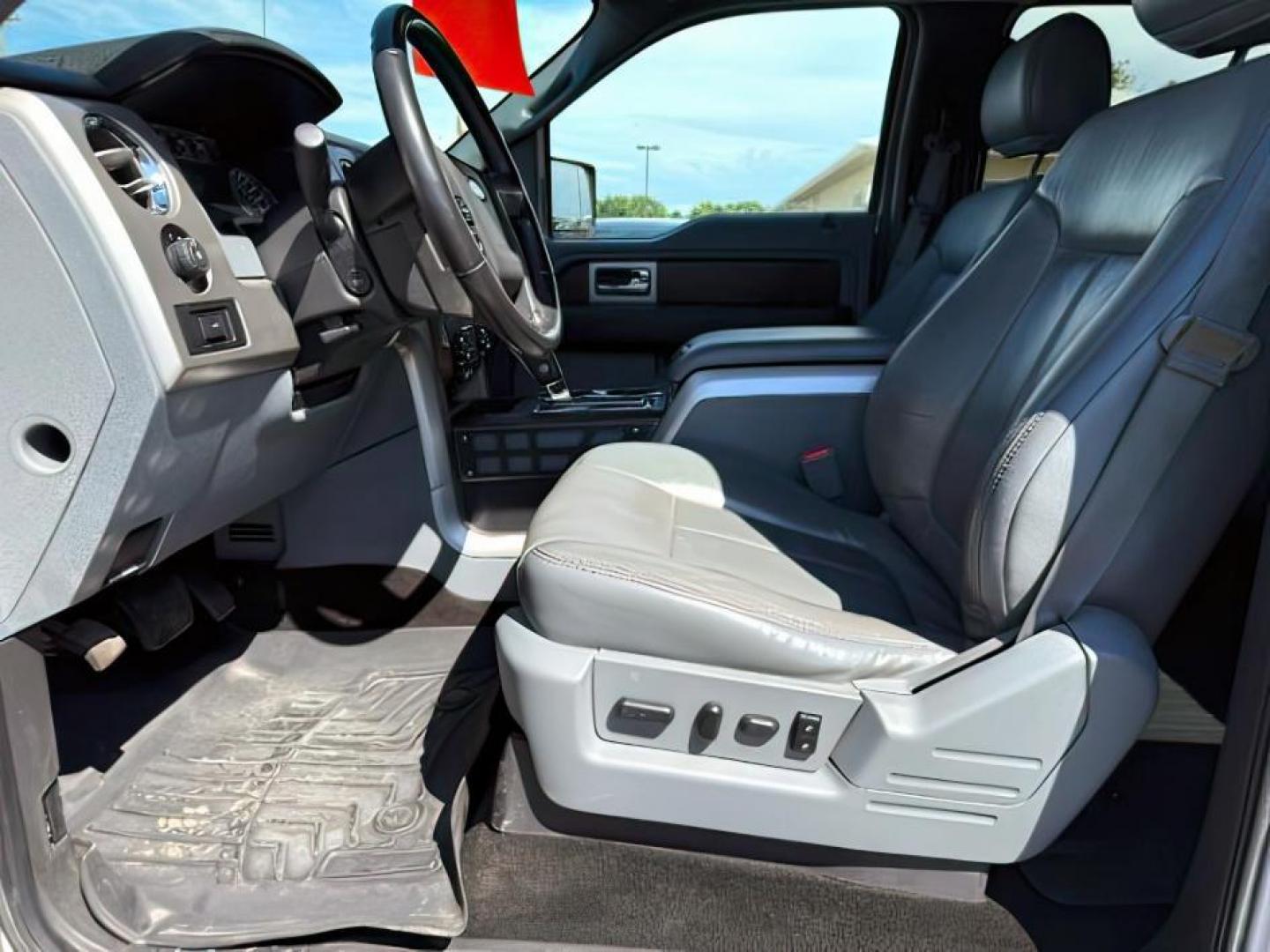 2013 Oxford White /Black Ford F-150 (1FTFW1ET3DK) with an EcoBoost 35L V-6 gasoline direct injection engine, Automatic transmission, located at 1175 N Woodruff Ave, Idaho Falls, ID, 83401, 43.506901, -111.999657 - At Timberline Auto, finding a great deal on your next vehicle is always easy! Our experienced sales staff's goal is to help find you the right vehicle at the right price! Our knowledgeable finance department has options for almost any credit score. We offer extended service contract options to prote - Photo#11