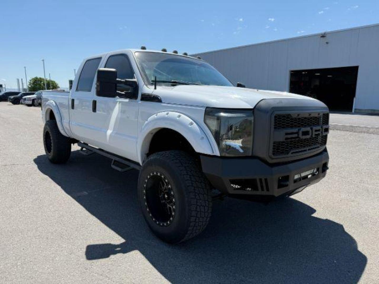 2012 Oxford White /Steel Ford F-250 XLT (1FT7W2BT7CE) with an Powerstroke 6.7L V-8 diesel direct injection engine, AUTOMATIC transmission, located at 1235 N Woodruff Ave., Idaho Falls, 83401, (208) 523-1053, 43.507172, -112.000488 - At Timberline Auto, finding a great deal on your next vehicle is always easy! Our experienced sales staff's goal is to help find you the right vehicle at the right price! Our knowledgeable finance department has options for almost any credit score. We offer extended service contract options to prote - Photo#5