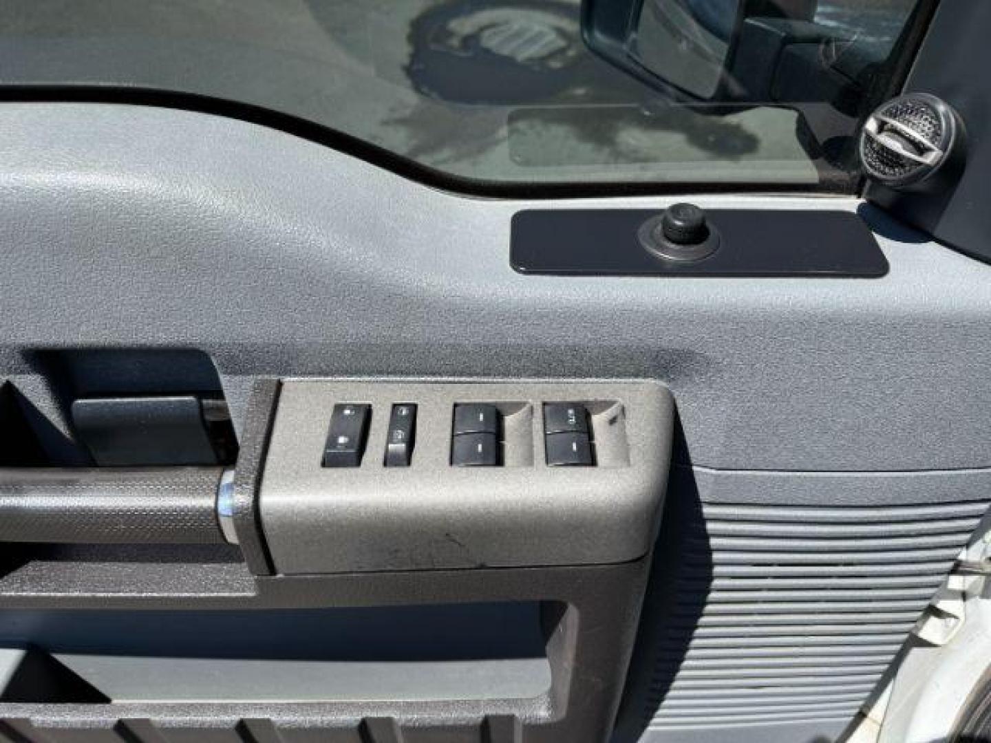 2012 Oxford White /Steel Ford F-250 XLT (1FT7W2BT7CE) with an Powerstroke 6.7L V-8 diesel direct injection engine, AUTOMATIC transmission, located at 1235 N Woodruff Ave., Idaho Falls, 83401, (208) 523-1053, 43.507172, -112.000488 - At Timberline Auto, finding a great deal on your next vehicle is always easy! Our experienced sales staff's goal is to help find you the right vehicle at the right price! Our knowledgeable finance department has options for almost any credit score. We offer extended service contract options to prote - Photo#13