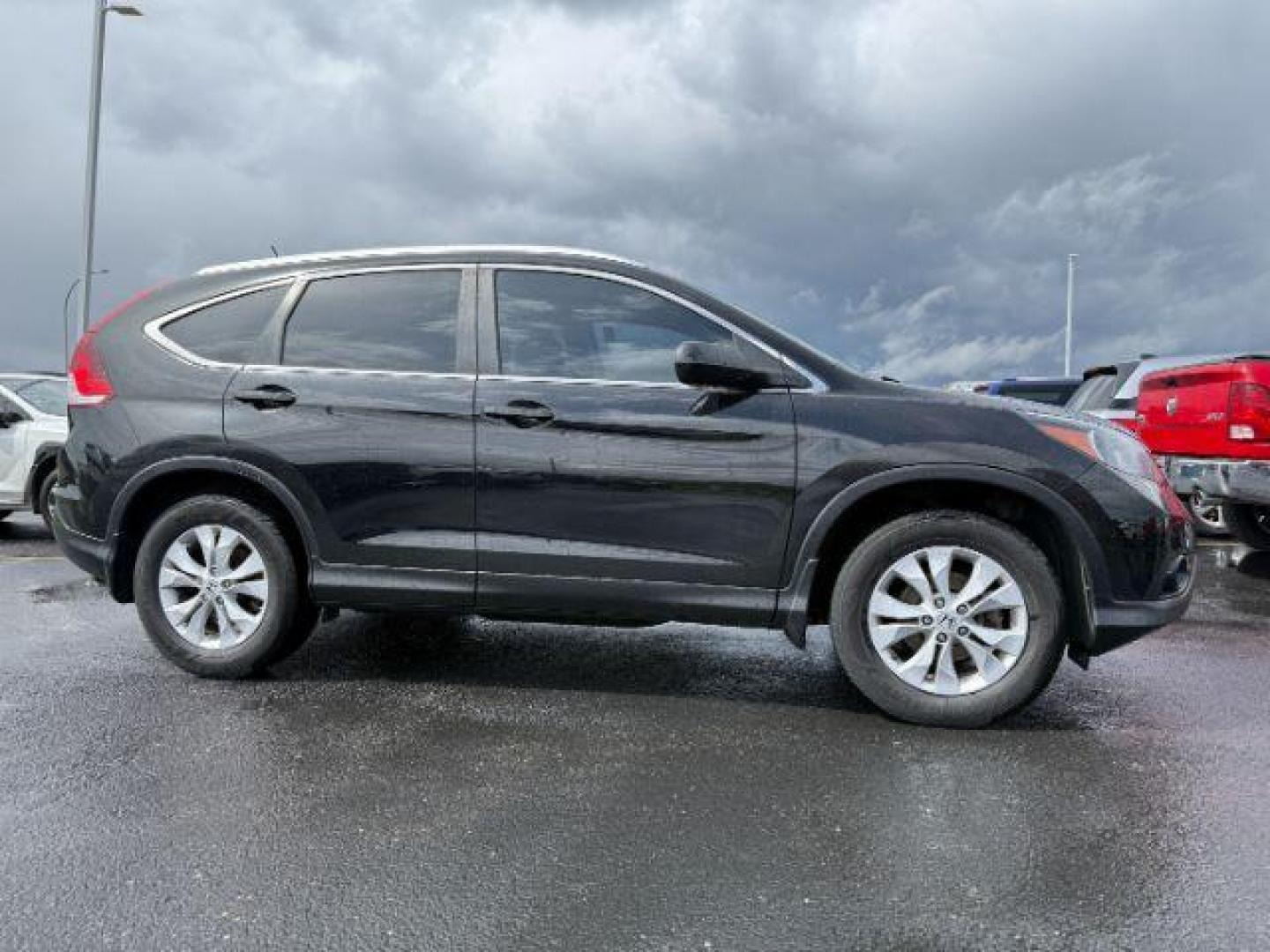 2013 Crystal Black Pearl /Black Honda CR-V EX-L (2HKRM4H73DH) with an 2.4L I-4 DOHC engine, AUTOMATIC transmission, located at 1235 N Woodruff Ave., Idaho Falls, 83401, (208) 523-1053, 43.507172, -112.000488 - At Timberline Auto, finding a great deal on your next vehicle is always easy! Our experienced sales staff's goal is to help find you the right vehicle at the right price! Our knowledgeable finance department has options for almost any credit score. We offer extended service contract options to prote - Photo#0