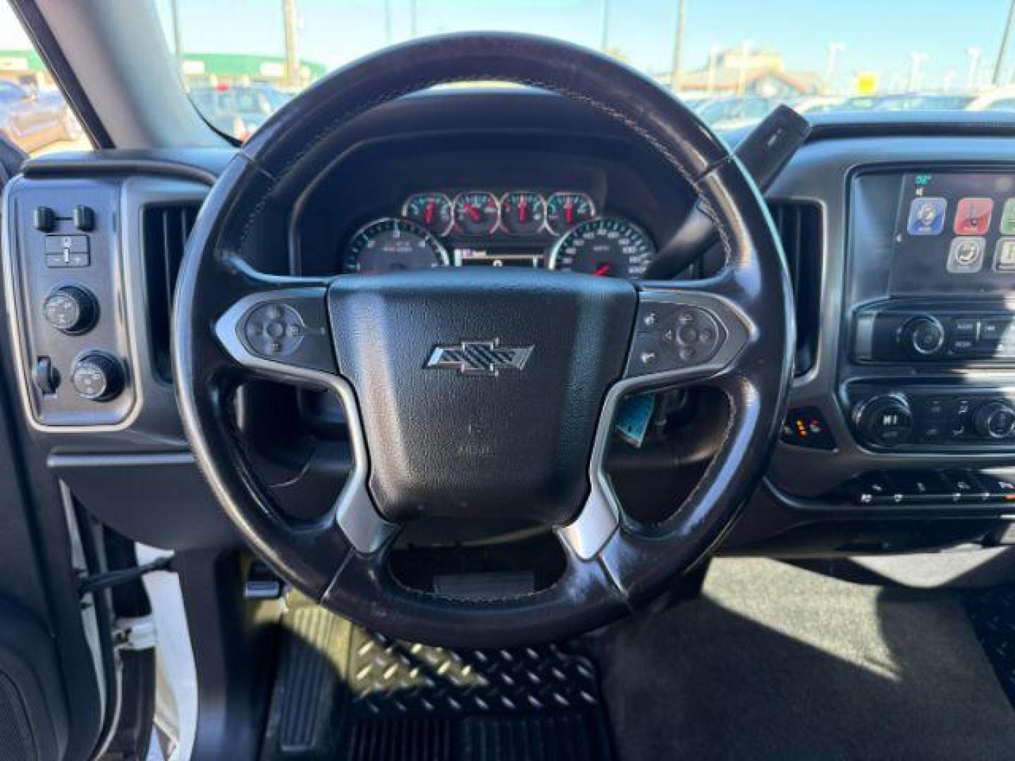 2014 WHITE /Jet Black Chevrolet Silverado 1500 (3GCUKREC8EG) with an EcoTec3 53L V-8 gasoline direct injection engine, Automatic transmission, located at 1175 N Woodruff Ave, Idaho Falls, ID, 83401, 43.506901, -111.999657 - At Timberline Auto, finding a great deal on your next vehicle is always easy! Our experienced sales staff's goal is to help find you the right vehicle at the right price! Our knowledgeable finance department has options for almost any credit score. We offer extended service contract options to prote - Photo#36
