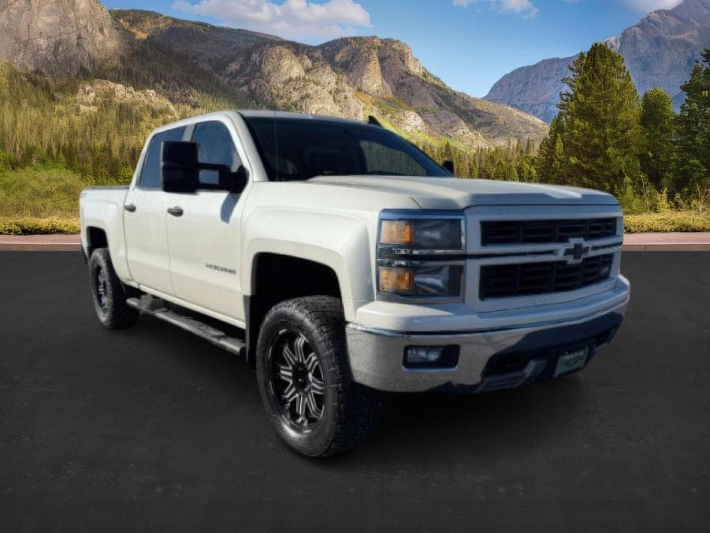2014 WHITE /Jet Black Chevrolet Silverado 1500 (3GCUKREC8EG) with an EcoTec3 53L V-8 gasoline direct injection engine, Automatic transmission, located at 1175 N Woodruff Ave, Idaho Falls, ID, 83401, 43.506901, -111.999657 - At Timberline Auto, finding a great deal on your next vehicle is always easy! Our experienced sales staff's goal is to help find you the right vehicle at the right price! Our knowledgeable finance department has options for almost any credit score. We offer extended service contract options to prote - Photo#7
