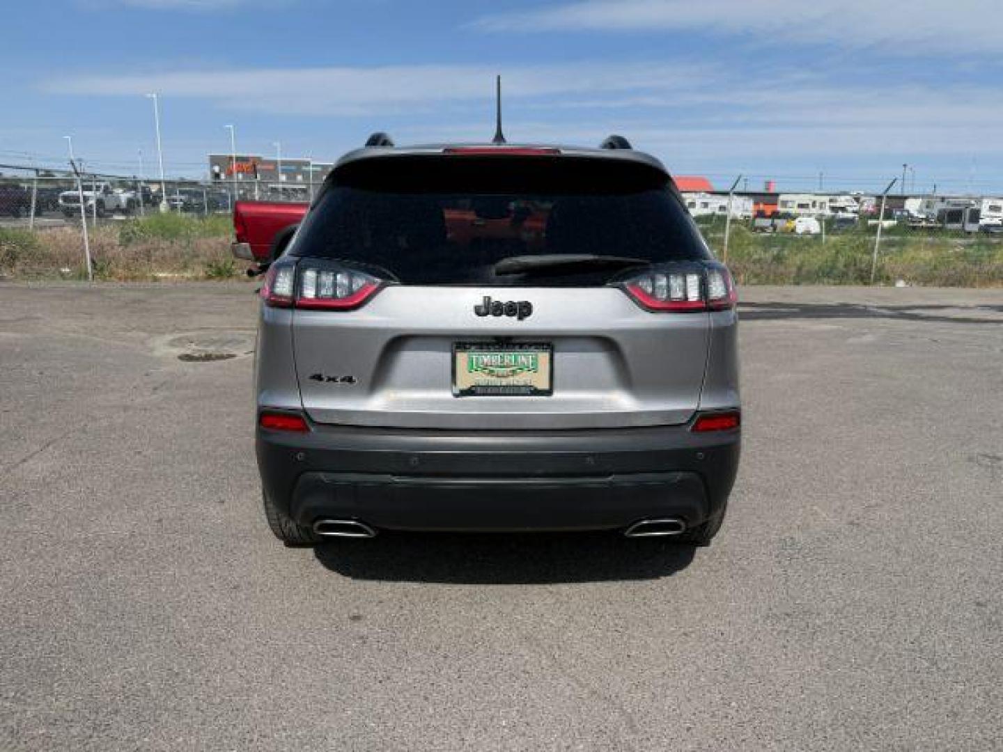 2019 GRAY /Black Jeep Cherokee (1C4PJMLX3KD) with an Pentastar 32L V-6 DOHC engine, Automatic transmission, located at 1175 N Woodruff Ave, Idaho Falls, ID, 83401, 43.506901, -111.999657 - At Timberline Auto, finding a great deal on your next vehicle is always easy! Our experienced sales staff's goal is to help find you the right vehicle at the right price! Our knowledgeable finance department has options for almost any credit score. We offer extended service contract options to prote - Photo#27