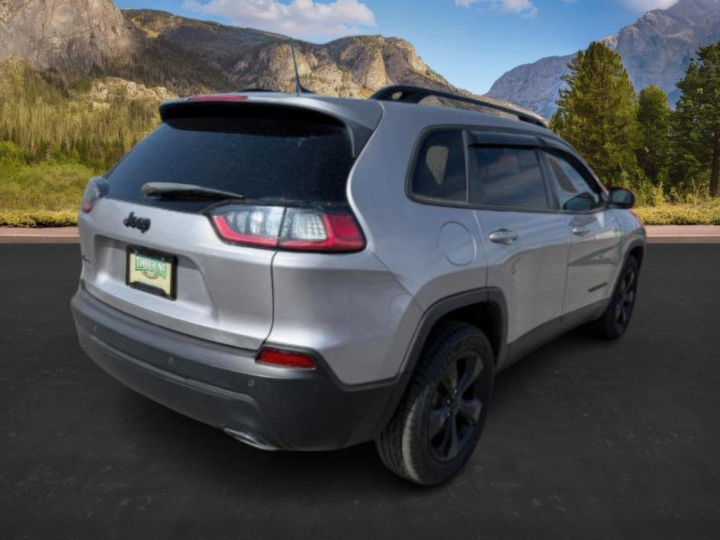 2019 GRAY /Black Jeep Cherokee (1C4PJMLX3KD) with an Pentastar 32L V-6 DOHC engine, Automatic transmission, located at 1175 N Woodruff Ave, Idaho Falls, ID, 83401, 43.506901, -111.999657 - At Timberline Auto, finding a great deal on your next vehicle is always easy! Our experienced sales staff's goal is to help find you the right vehicle at the right price! Our knowledgeable finance department has options for almost any credit score. We offer extended service contract options to prote - Photo#7