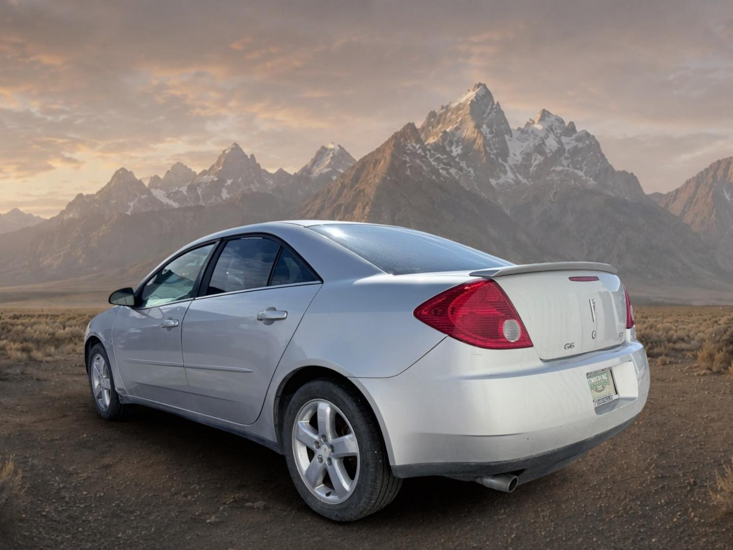 2005 Stealth Gray Metallic /Ebony Pontiac G6 GT (1G2ZH528454) with an V6, 3.5L engine, 4-speed automatic transmission, located at 1175 N Woodruff Ave, Idaho Falls, ID, 83401, 43.506901, -111.999657- Photo#2