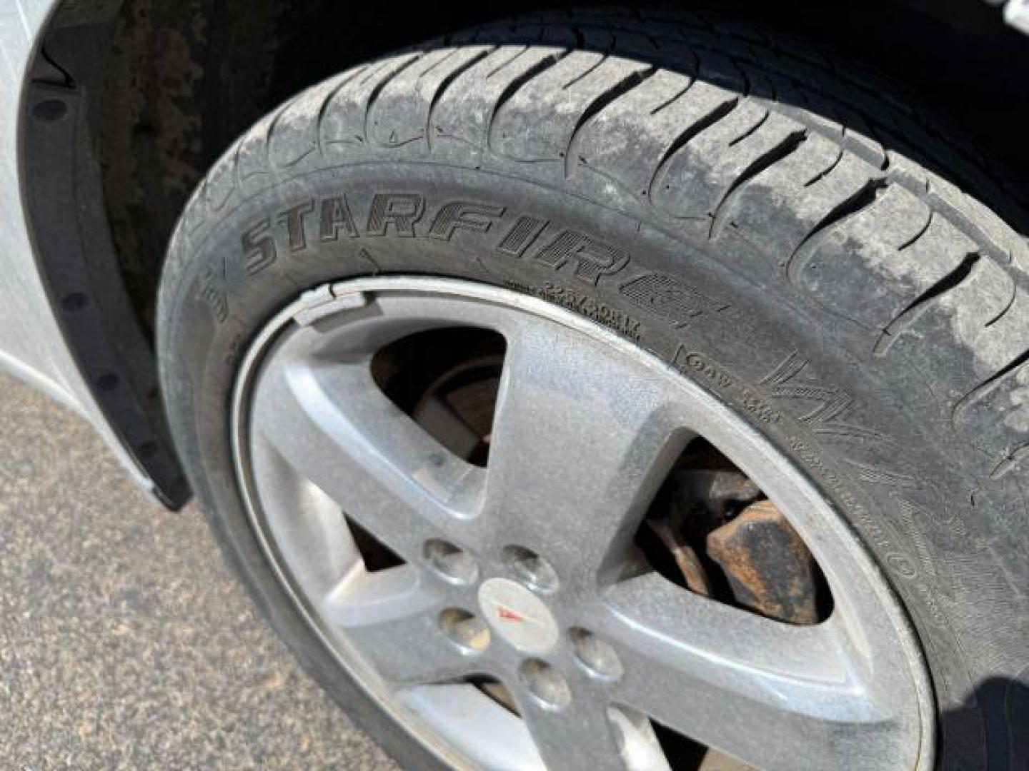 2005 GRAY /Ebony Pontiac G6 (1G2ZH528454) with an 35L V-6 regular unleaded engine, Automatic transmission, located at 1175 N Woodruff Ave, Idaho Falls, ID, 83401, 43.506901, -111.999657 - At Timberline Auto, finding a great deal on your next vehicle is always easy! Our experienced sales staff's goal is to help find you the right vehicle at the right price! Our knowledgeable finance department has options for almost any credit score. We offer extended service contract options to prote - Photo#28