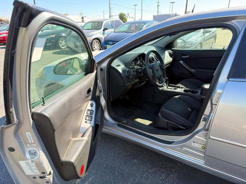 2005 GRAY /Ebony Pontiac G6 GT (1G2ZH528454) with an 3.5L V-6 regular unleaded engine, AUTOMATIC transmission, located at 1235 N Woodruff Ave., Idaho Falls, 83401, (208) 523-1053, 43.507172, -112.000488- Photo#9