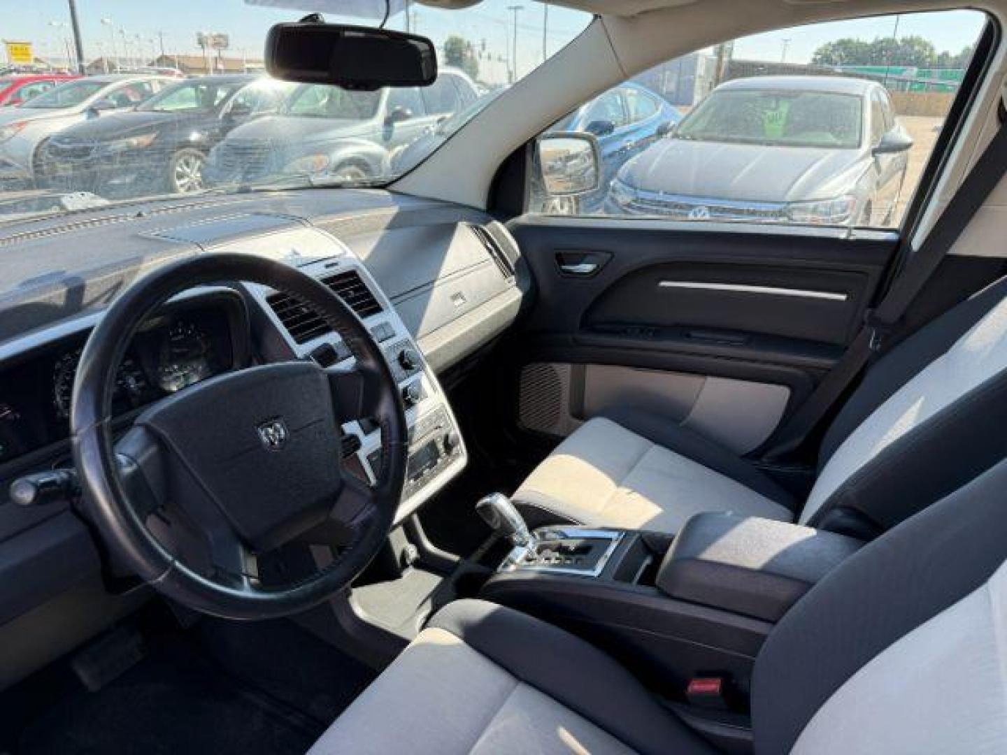 2009 SILVER /Dark Slate Gray/Light Graystone Dodge Journey (3D4GG57V89T) with an 35L V-6 regular unleaded engine, Automatic transmission, located at 1175 N Woodruff Ave, Idaho Falls, ID, 83401, 43.506901, -111.999657 - At Timberline Auto, finding a great deal on your next vehicle is always easy! Our experienced sales staff's goal is to help find you the right vehicle at the right price! Our knowledgeable finance department has options for almost any credit score. We offer extended service contract options to prote - Photo#32