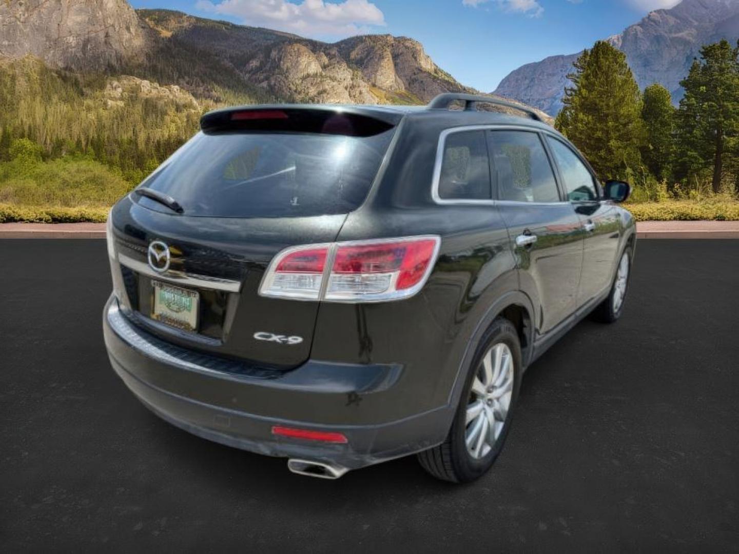 2008 Brilliant Black Clearcoat /Black Mazda CX-9 Grand Touring (JM3TB38A680) with an 3.7L V-6 DOHC engine, AUTOMATIC transmission, located at 1235 N Woodruff Ave., Idaho Falls, 83401, (208) 523-1053, 43.507172, -112.000488 - At Timberline Auto, finding a great deal on your next vehicle is always easy! Our experienced sales staff's goal is to help find you the right vehicle at the right price! Our knowledgeable finance department has options for almost any credit score. We offer extended service contract options to prote - Photo#6