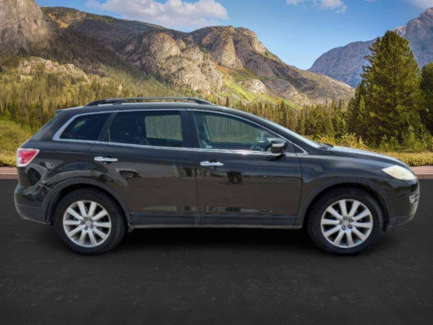 2008 Brilliant Black Clearcoat /Black Mazda CX-9 Grand Touring (JM3TB38A680) with an 3.7L V-6 DOHC engine, AUTOMATIC transmission, located at 1235 N Woodruff Ave., Idaho Falls, 83401, (208) 523-1053, 43.507172, -112.000488 - At Timberline Auto, finding a great deal on your next vehicle is always easy! Our experienced sales staff's goal is to help find you the right vehicle at the right price! Our knowledgeable finance department has options for almost any credit score. We offer extended service contract options to prote - Photo#7
