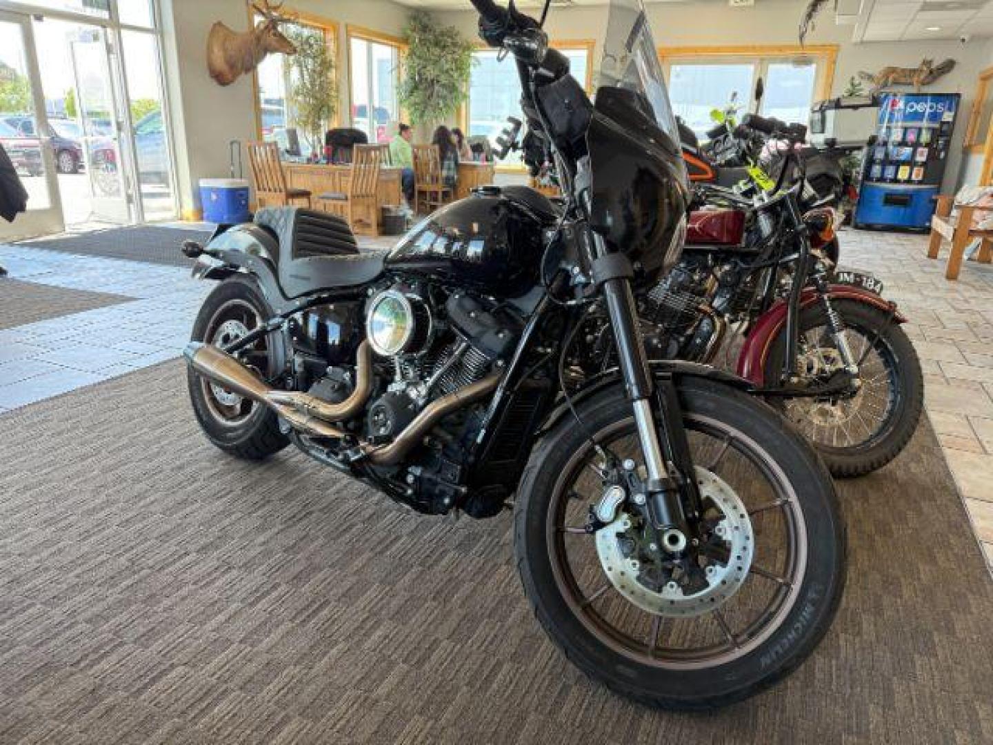 2022 BLACK HARLEY DAVIDSON FXLRS LOW RIDER S NA (1HD1YWZ12NB) , AUTO transmission, located at 1235 N Woodruff Ave., Idaho Falls, 83401, (208) 523-1053, 43.507172, -112.000488 - At Timberline Auto, finding a great deal on your next vehicle is always easy! Our experienced sales staff's goal is to help find you the right vehicle at the right price! Our knowledgeable finance department has options for almost any credit score. We offer extended service contract options to prote - Photo#0