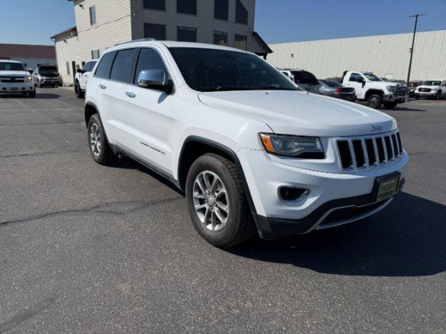2014 Bright White Clearcoat /Black Jeep Grand Cherokee (1C4RJFBG2EC) with an 36L V-6 DOHC engine, Automatic transmission, located at 1175 N Woodruff Ave, Idaho Falls, ID, 83401, 43.506901, -111.999657 - Photo#34