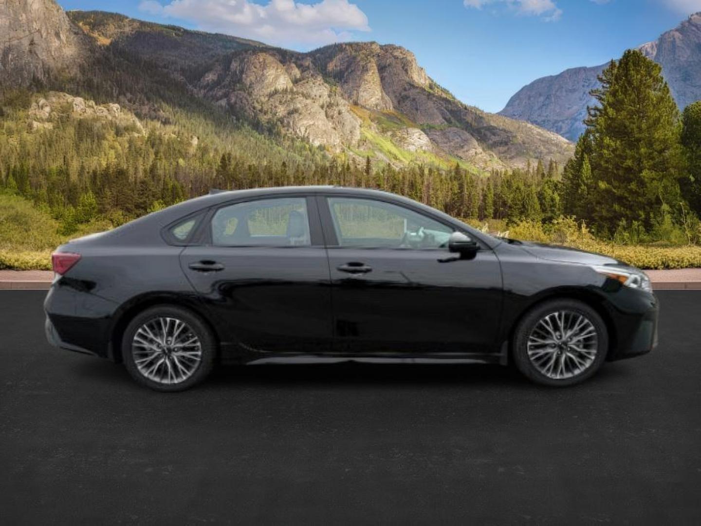 2024 BLACK /Black KIA Forte (3KPF54AD1RE) with an 2L I-4 DOHC engine, Automatic transmission, located at 1175 N Woodruff Ave, Idaho Falls, ID, 83401, 43.506901, -111.999657 - At Timberline Auto, finding a great deal on your next vehicle is always easy! Our experienced sales staff's goal is to help find you the right vehicle at the right price! Our knowledgeable finance department has options for almost any credit score. We offer extended service contract options to prote - Photo#6
